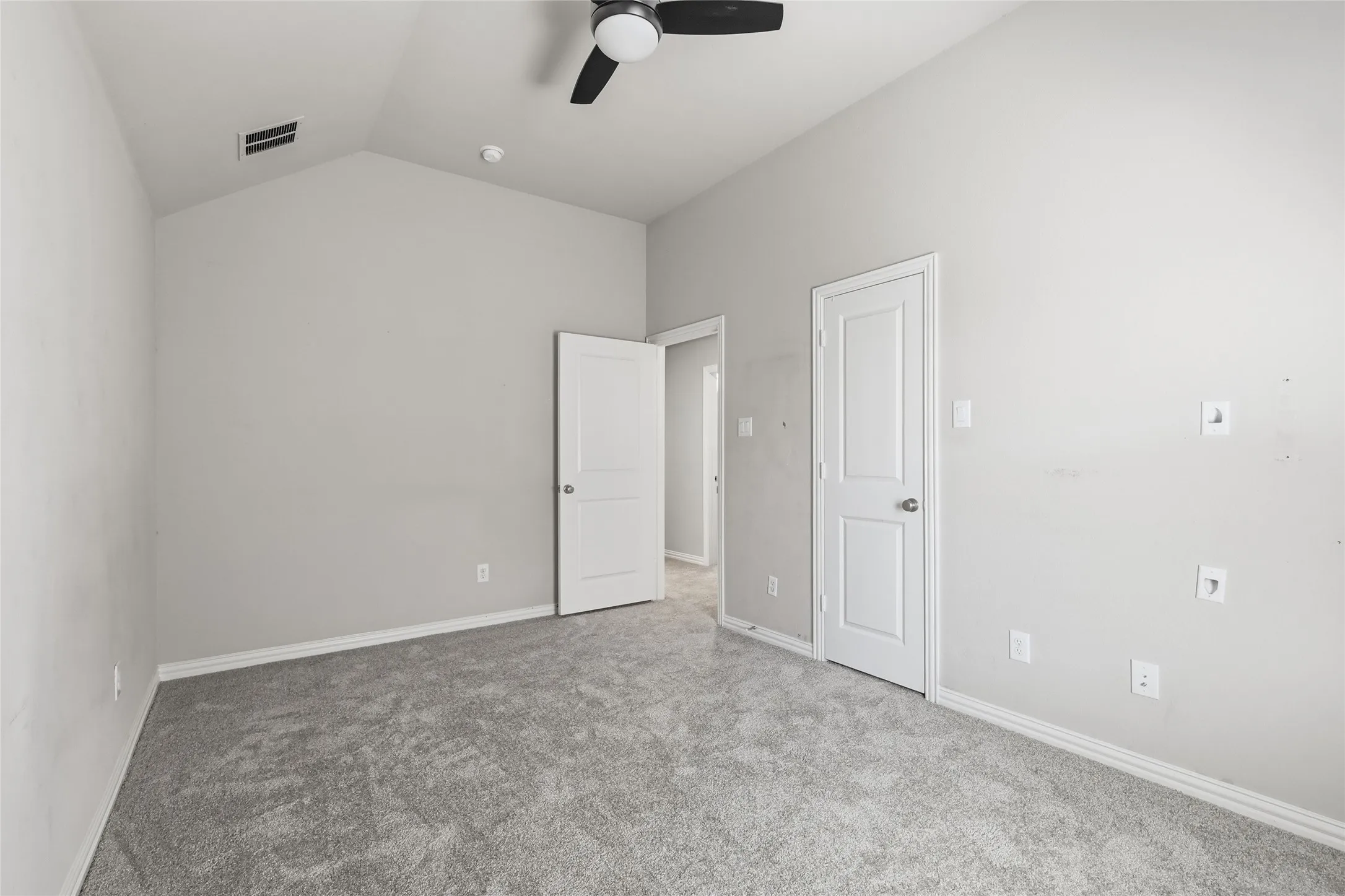 Single Family Residence For Sale in Denton County , 1432 14th Street, Argyle, Texas 76226, 4 Bedroom, 3 Bathroom, 2 Garage spaces, 3,627 Sqft, built in 2018, mls#21349589, Real Estate Agent in Argyle, Homes For Sale in Denton county, Homes For Sale in Argyle, Realtor in Argyle Texas, Real Estate Brokerage Independent Realty Texas, Luminita Cordes Realtor