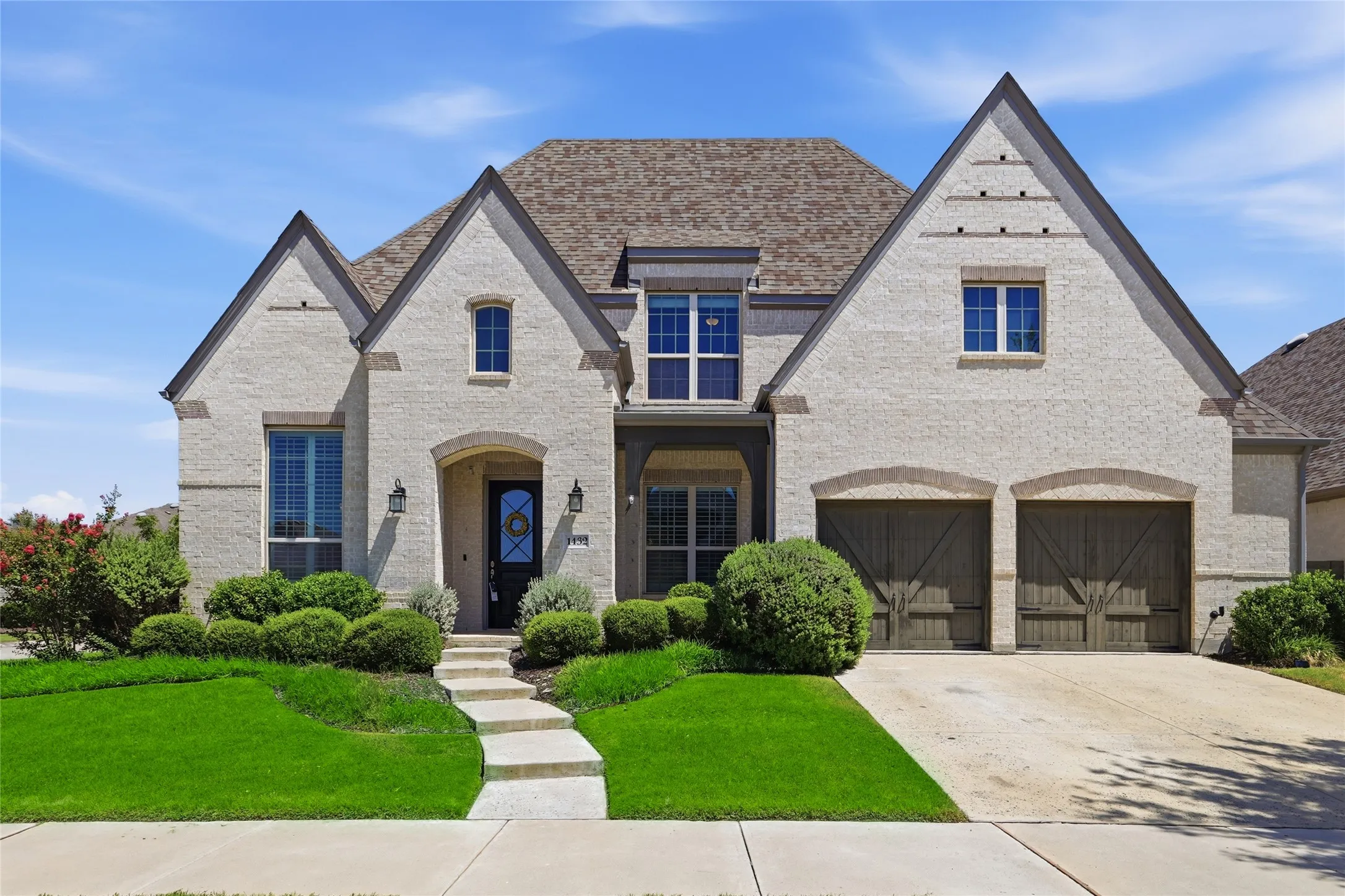 Single Family Residence For Sale in Denton County , 1432 14th Street, Argyle, Texas 76226, 4 Bedroom, 3 Bathroom, 2 Garage spaces, 3,627 Sqft, built in 2018, mls#21349589, Real Estate Agent in Argyle, Homes For Sale in Denton county, Homes For Sale in Argyle, Realtor in Argyle Texas, Real Estate Brokerage Independent Realty Texas, Luminita Cordes Realtor