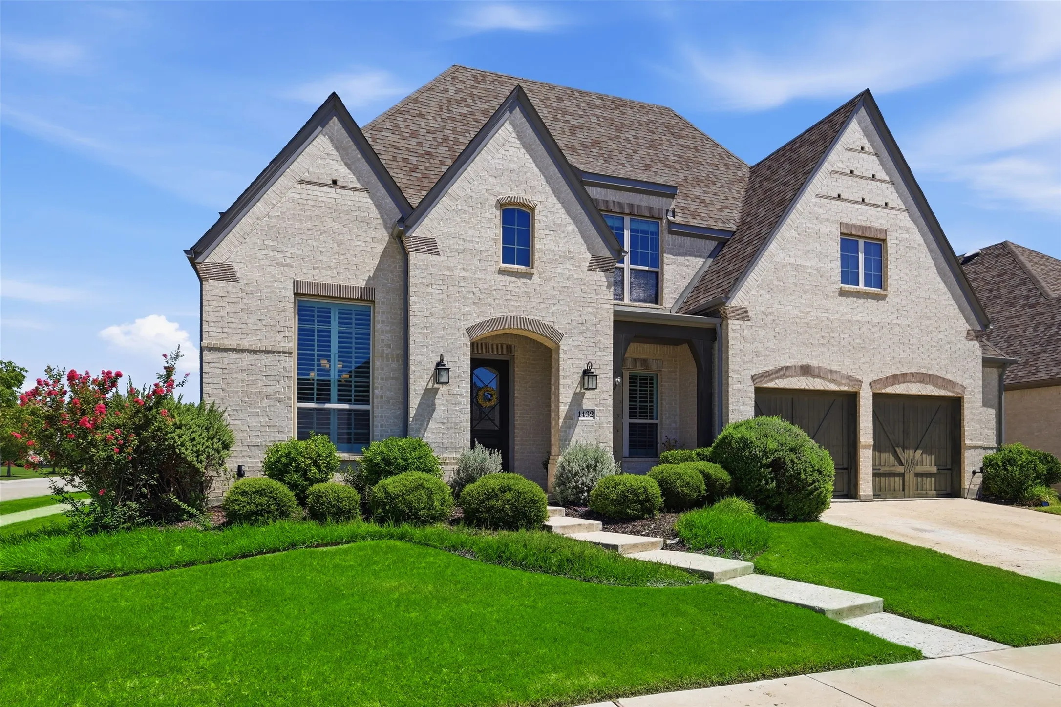 Single Family Residence For Sale in Denton County , 1432 14th Street, Argyle, Texas 76226, 4 Bedroom, 3 Bathroom, 2 Garage spaces, 3,627 Sqft, built in 2018, mls#21349589, Real Estate Agent in Argyle, Homes For Sale in Denton county, Homes For Sale in Argyle, Realtor in Argyle Texas, Real Estate Brokerage Independent Realty Texas, Luminita Cordes Realtor