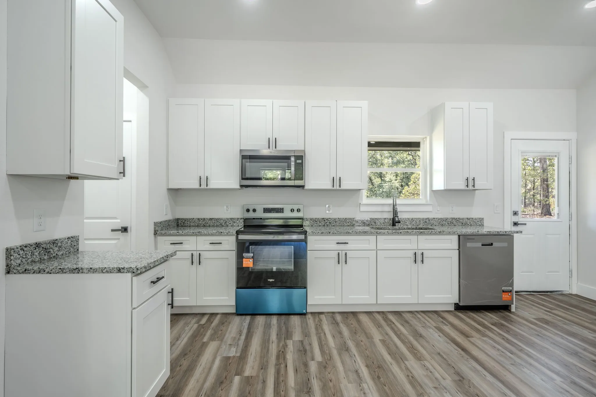 Single Family Residence For Sale in Henderson County , 4860 LA PRADA, Malakoff, Texas 75148, 3 Bedroom, 2 Bathroom, Garage spaces, 1,290 Sqft, built in 2026, mls#21350315, Real Estate Agent in Malakoff, Homes For Sale in Henderson county, Homes For Sale in Malakoff, Realtor in Malakoff Texas, Real Estate Brokerage Independent Realty Texas, Luminita Cordes Realtor