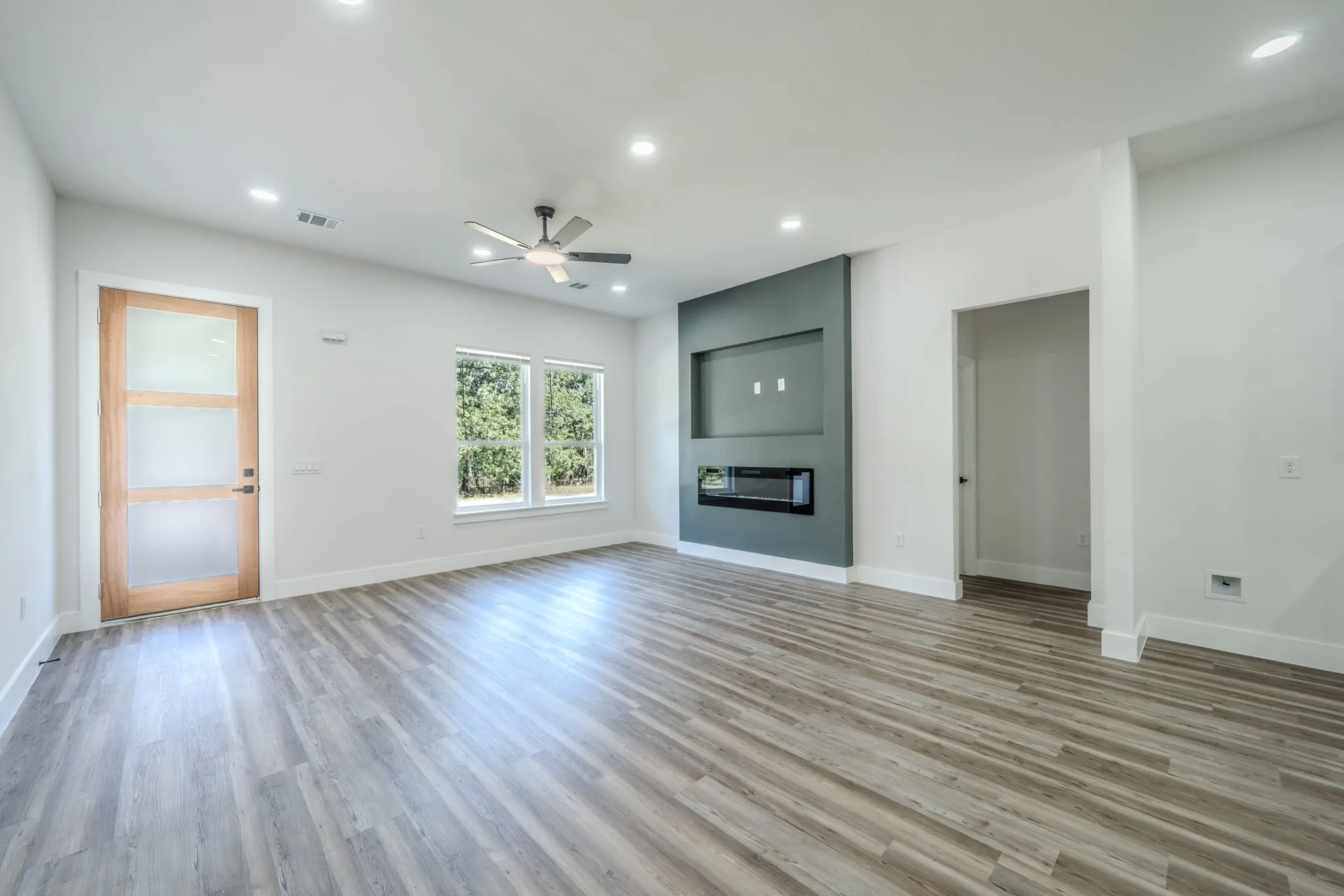 Single Family Residence For Sale in Henderson County , 4860 LA PRADA, Malakoff, Texas 75148, 3 Bedroom, 2 Bathroom, Garage spaces, 1,290 Sqft, built in 2026, mls#21350315, Real Estate Agent in Malakoff, Homes For Sale in Henderson county, Homes For Sale in Malakoff, Realtor in Malakoff Texas, Real Estate Brokerage Independent Realty Texas, Luminita Cordes Realtor