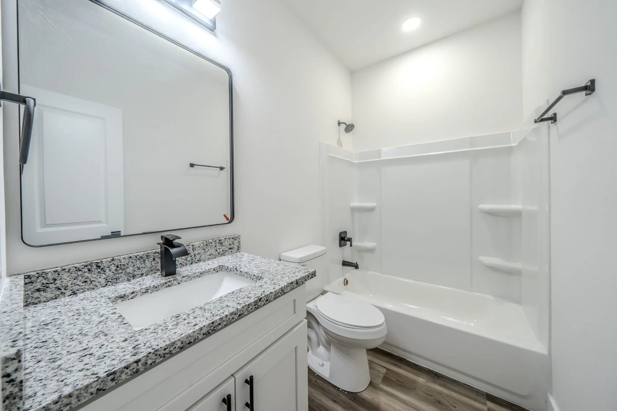 Single Family Residence For Sale in Henderson County , 4860 LA PRADA, Malakoff, Texas 75148, 3 Bedroom, 2 Bathroom, Garage spaces, 1,290 Sqft, built in 2026, mls#21350315, Real Estate Agent in Malakoff, Homes For Sale in Henderson county, Homes For Sale in Malakoff, Realtor in Malakoff Texas, Real Estate Brokerage Independent Realty Texas, Luminita Cordes Realtor