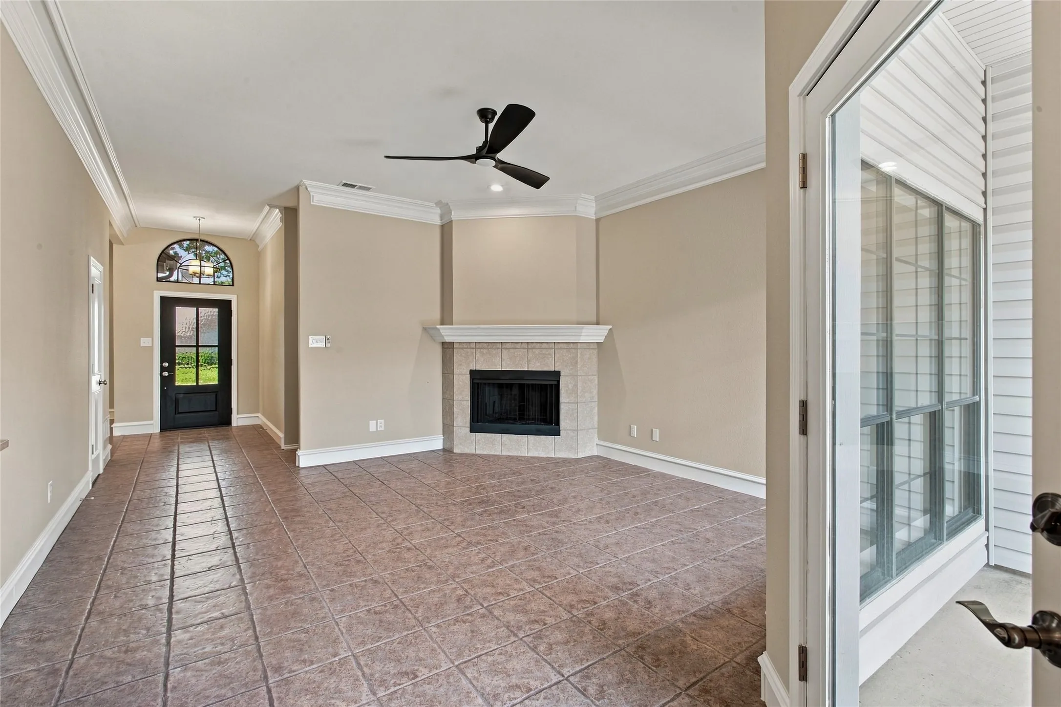 Single Family Residence For Sale in Collin County , 1520 Schooner Bay Drive, Wylie, Texas 75098, 3 Bedroom, 2 Bathroom, 2 Garage spaces, 1,865 Sqft, built in 1988, mls#21349854, Real Estate Agent in Wylie, Homes For Sale in Collin county, Homes For Sale in Wylie, Realtor in Wylie Texas, Real Estate Brokerage Independent Realty Texas, Luminita Cordes Realtor