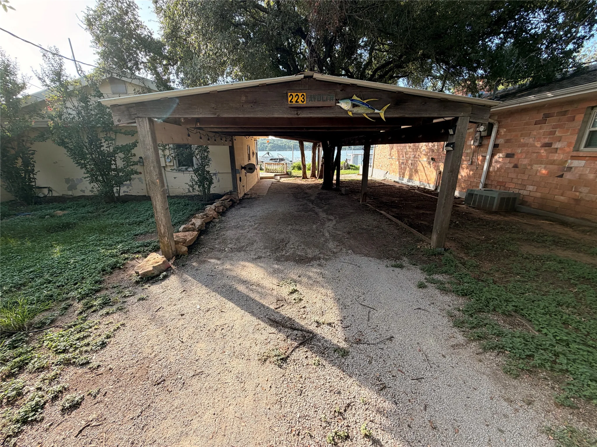 Single Family Residence For Sale in Brown County , 223 Avolyn Drive, Brownwood, Texas 76801, 1 Bedroom, 2 Bathroom, Garage spaces, 888 Sqft, built in 0, mls#21350723, Real Estate Agent in Brownwood, Homes For Sale in Brown county, Homes For Sale in Brownwood, Realtor in Brownwood Texas, Real Estate Brokerage Independent Realty Texas, Luminita Cordes Realtor