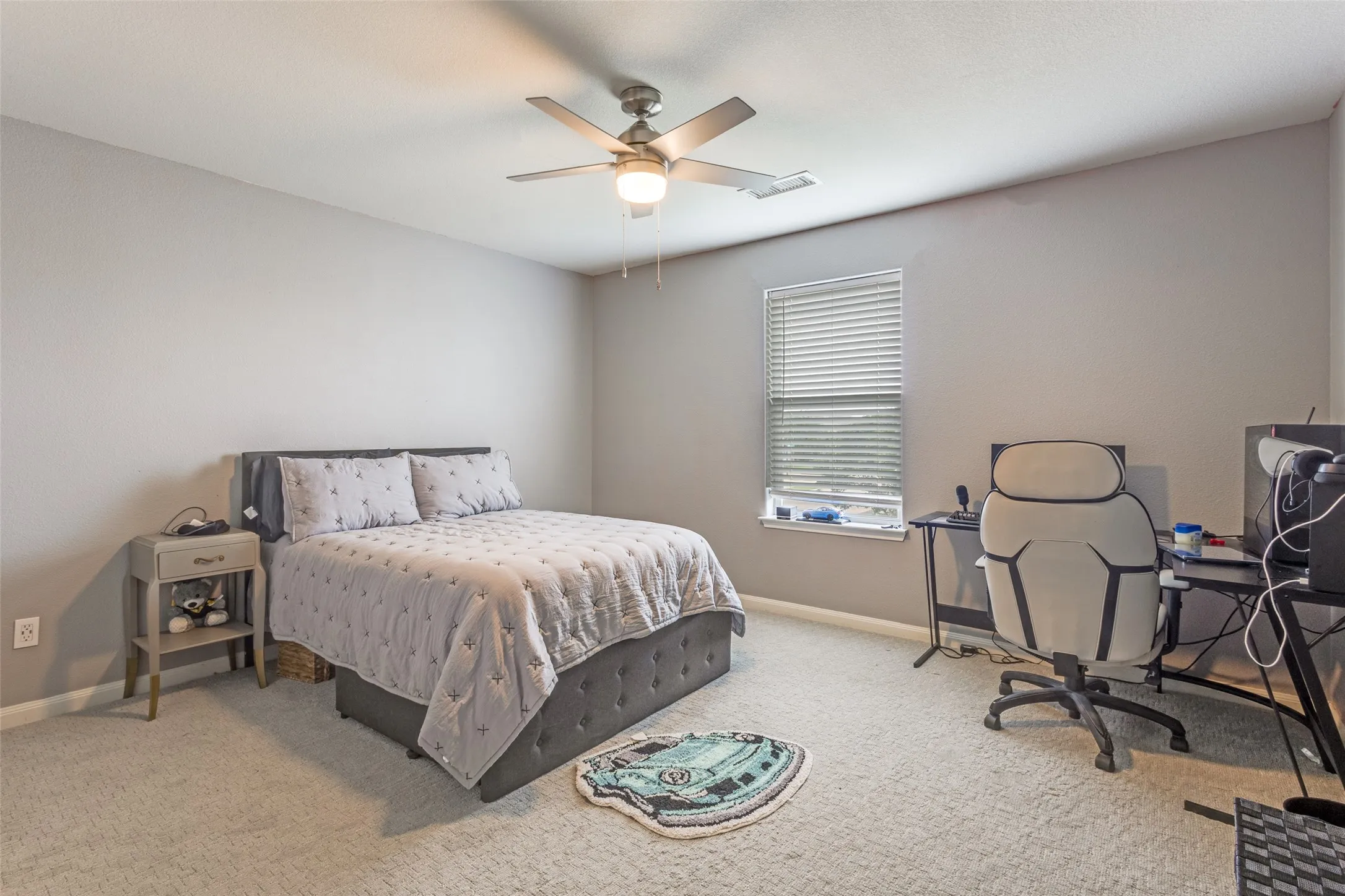 Single Family Residence For Sale in Collin County , 201 Oriole Drive, Anna, Texas 75409, 4 Bedroom, 3 Bathroom, 2 Garage spaces, 2,182 Sqft, built in 2013, mls#21350286, Real Estate Agent in Anna, Homes For Sale in Collin county, Homes For Sale in Anna, Realtor in Anna Texas, Real Estate Brokerage Independent Realty Texas, Luminita Cordes Realtor