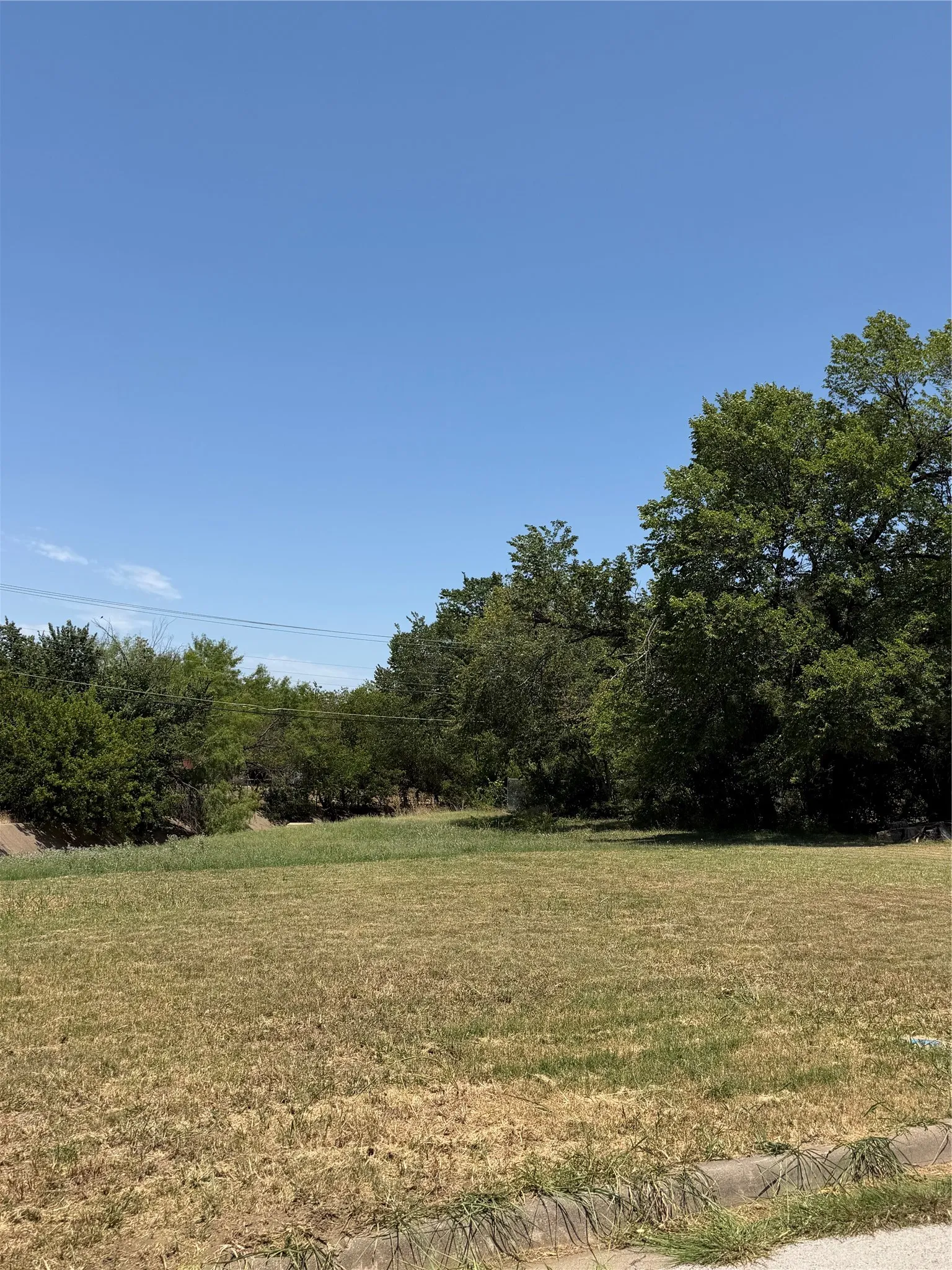 Improved Land For Sale in Tarrant County , 6541 Onyx Drive N, North Richland Hills, Texas 76180, 0, 0, Garage spaces, 0 Sqft, built in 0, Price $20,000, mls#21347346, Real Estate Agent in North Richland Hills, Homes For Sale in Tarrant county, Homes For Sale in North Richland Hills, Realtor in North Richland Hills Texas, Real Estate Brokerage Independent Realty Texas, Luminita Cordes Realtor