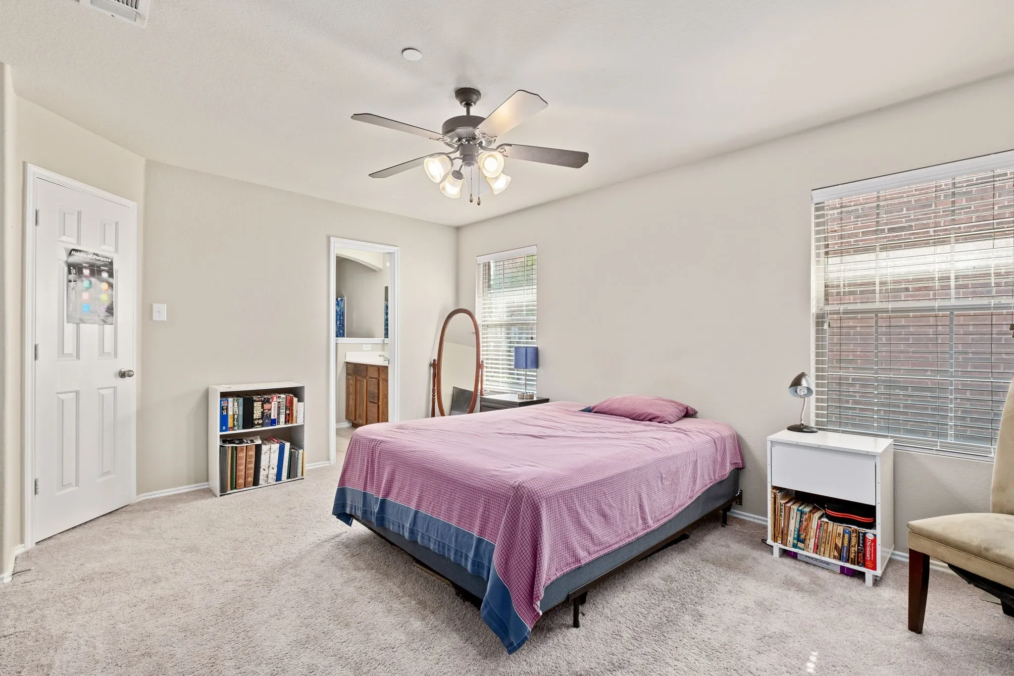 Townhouse For Rent in Collin County , 1160 Landon Lane, Allen, Texas 75013, 3 Bedroom, 3 Bathroom, 2 Garage spaces, 1,682 Sqft, built in 2007, mls#21350737, Real Estate Agent in Allen, Homes For Rent in Collin county, Homes For Rent in Allen, Realtor in Allen Texas, Real Estate Brokerage Independent Realty Texas, Luminita Cordes Realtor