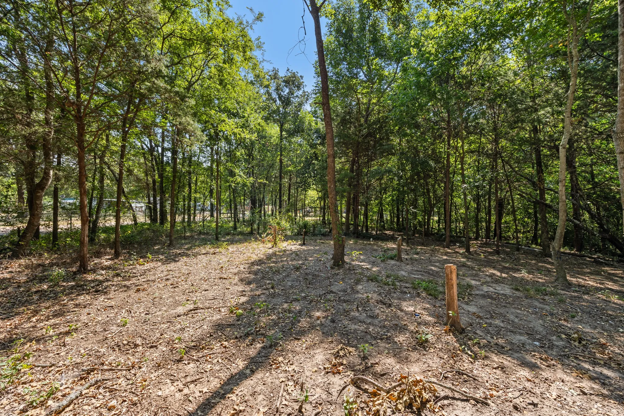 Single Family Residence For Sale in Henderson County , 120 Garner Drive, Mabank, Texas 75156, 3 Bedroom, 2 Bathroom, Garage spaces, 1,375 Sqft, built in 2018, mls#21350734, Real Estate Agent in Mabank, Homes For Sale in Henderson county, Homes For Sale in Mabank, Realtor in Mabank Texas, Real Estate Brokerage Independent Realty Texas, Luminita Cordes Realtor