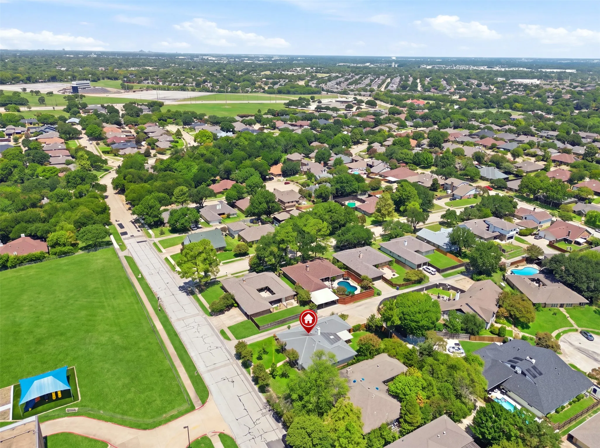 Single Family Residence For Sale in Dallas County , 1718 Merrimac Trail, Garland, Texas 75043, 3 Bedroom, 3 Bathroom, 2 Garage spaces, 2,356 Sqft, built in 1975, mls#21348832, Real Estate Agent in Garland, Homes For Sale in Dallas county, Homes For Sale in Garland, Realtor in Garland Texas, Real Estate Brokerage Independent Realty Texas, Luminita Cordes Realtor