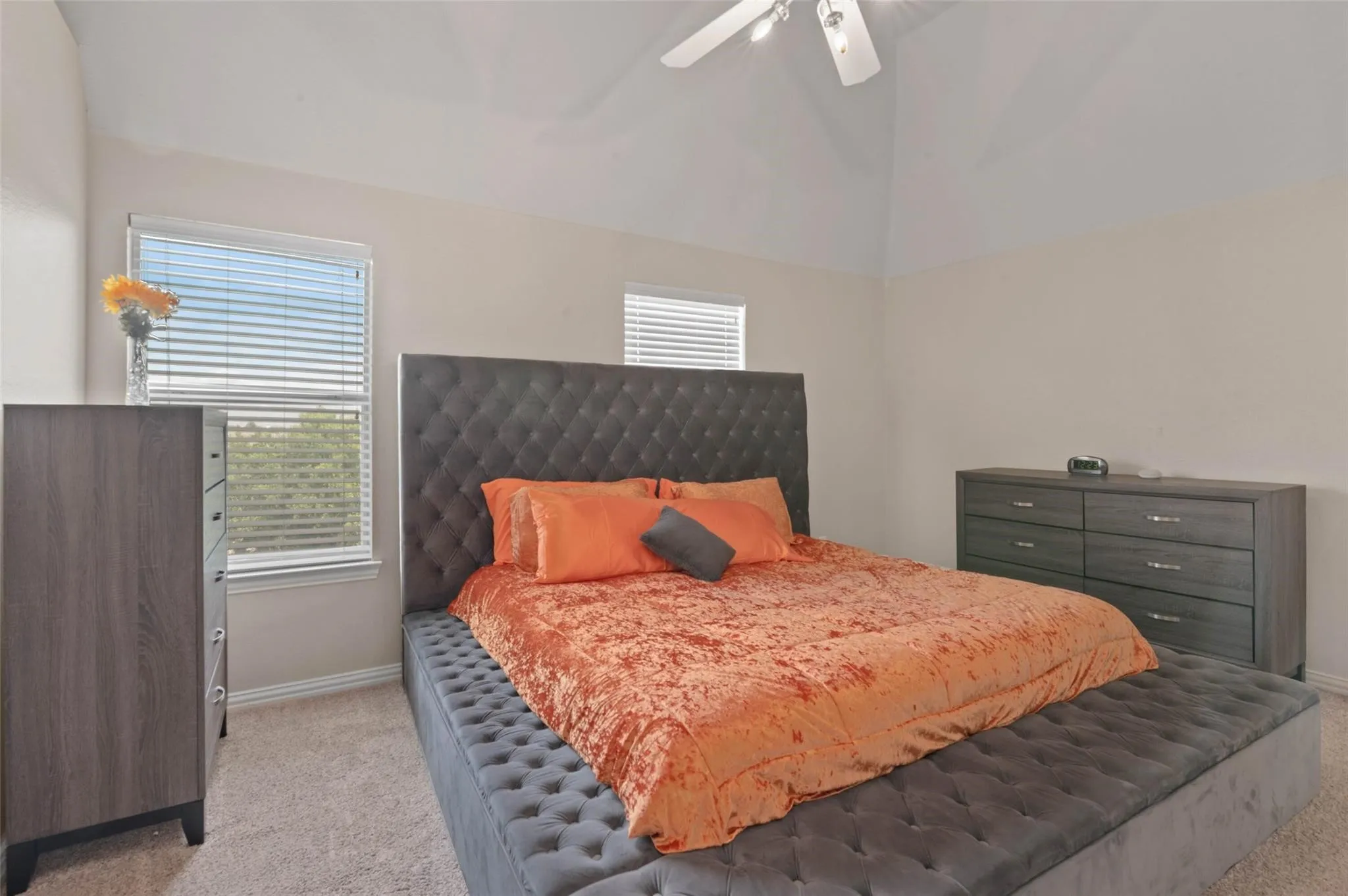 Townhouse For Rent in Denton County , 2700 Club Ridge Drive 17, Lewisville, Texas 75067, 3 Bedroom, 3 Bathroom, 2 Garage spaces, 1,750 Sqft, built in 2007, mls#21350760, Real Estate Agent in Lewisville, Homes For Rent in Denton county, Homes For Rent in Lewisville, Realtor in Lewisville Texas, Real Estate Brokerage Independent Realty Texas, Luminita Cordes Realtor