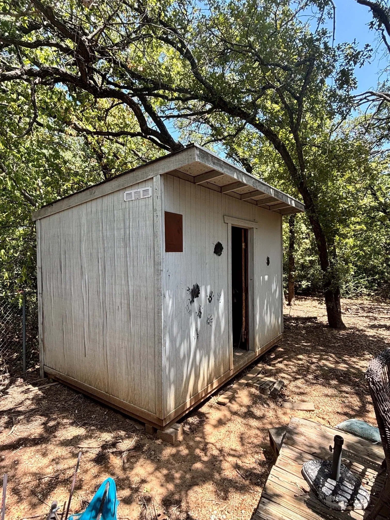 Single Family Residence For Sale in Denton County , 1204 Stuart Road, Denton, Texas 76209, 3 Bedroom, 1 Bathroom, 1 Garage spaces, 1,117 Sqft, built in 1959, mls#21341320, Real Estate Agent in Denton, Homes For Sale in Denton county, Homes For Sale in Denton, Realtor in Denton Texas, Real Estate Brokerage Independent Realty Texas, Luminita Cordes Realtor