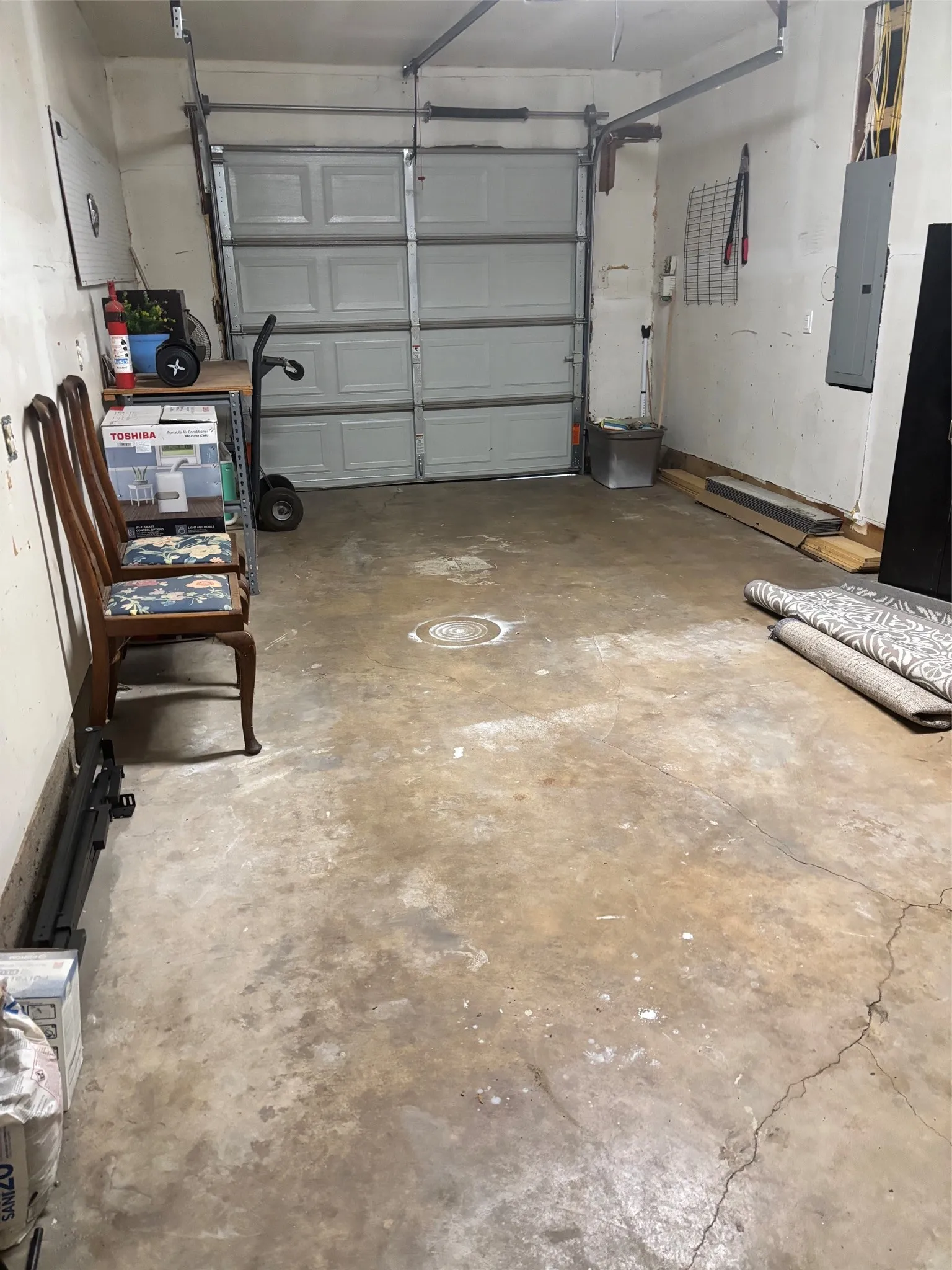 Single Family Residence For Sale in Denton County , 1204 Stuart Road, Denton, Texas 76209, 3 Bedroom, 1 Bathroom, 1 Garage spaces, 1,117 Sqft, built in 1959, mls#21341320, Real Estate Agent in Denton, Homes For Sale in Denton county, Homes For Sale in Denton, Realtor in Denton Texas, Real Estate Brokerage Independent Realty Texas, Luminita Cordes Realtor