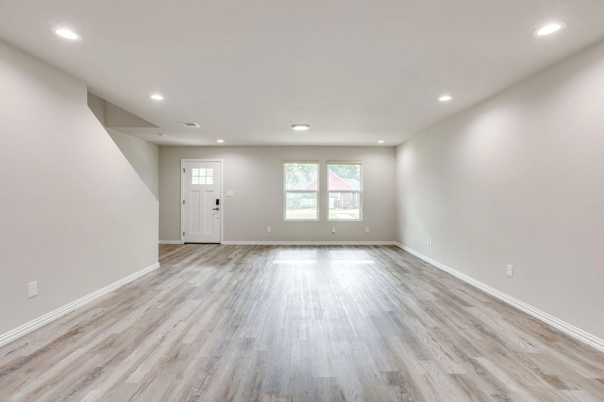 Duplex For Rent in Tarrant County , 933 River Road, Fort Worth, Texas 76114, 3 Bedroom, 3 Bathroom, Garage spaces, 1,448 Sqft, built in 2024, mls#21350755, Real Estate Agent in Fort Worth, Homes For Rent in Tarrant county, Homes For Rent in Fort Worth, Realtor in Fort Worth Texas, Real Estate Brokerage Independent Realty Texas, Luminita Cordes Realtor