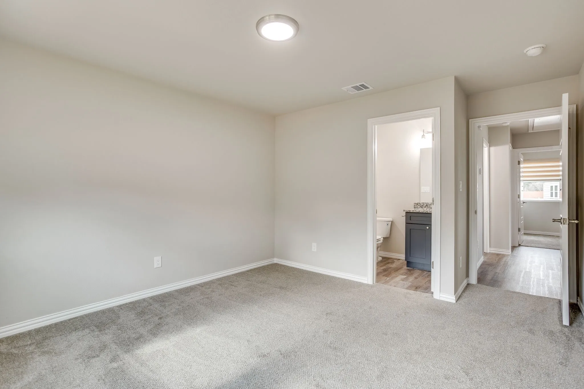 Duplex For Rent in Tarrant County , 933 River Road, Fort Worth, Texas 76114, 3 Bedroom, 3 Bathroom, Garage spaces, 1,448 Sqft, built in 2024, mls#21350755, Real Estate Agent in Fort Worth, Homes For Rent in Tarrant county, Homes For Rent in Fort Worth, Realtor in Fort Worth Texas, Real Estate Brokerage Independent Realty Texas, Luminita Cordes Realtor