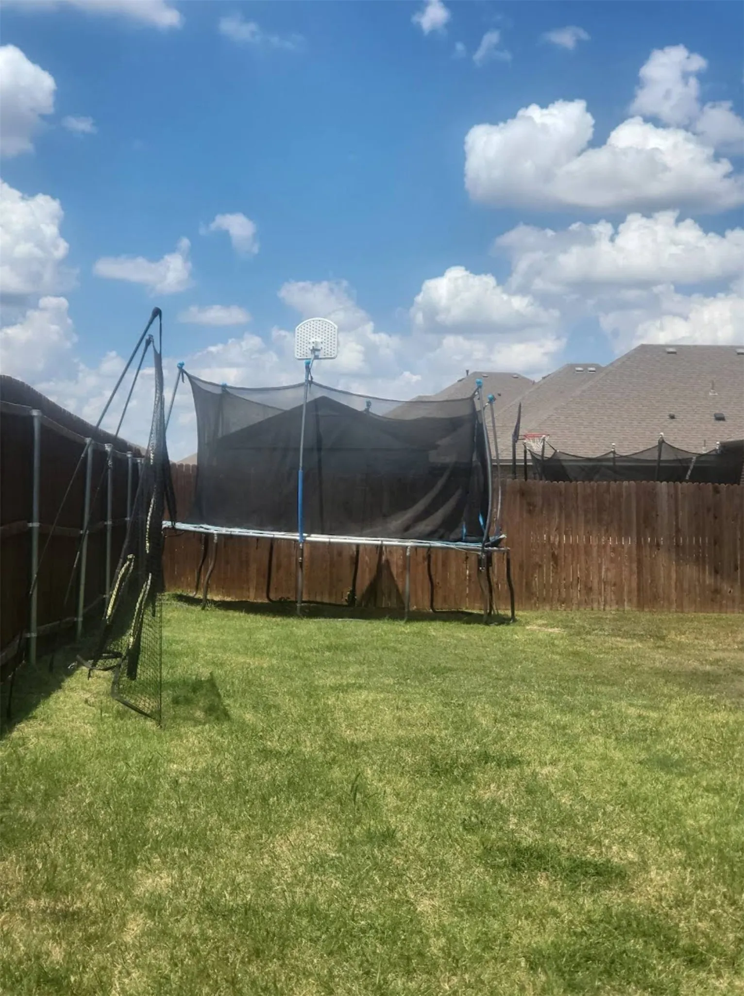 Single Family Residence For Sale in Ellis County , 3403 April Breeze, Grand Prairie, Texas 76065, 4 Bedroom, 3 Bathroom, 2 Garage spaces, 2,603 Sqft, built in 2021, mls#21350764, Real Estate Agent in Grand Prairie, Homes For Sale in Ellis county, Homes For Sale in Grand Prairie, Realtor in Grand Prairie Texas, Real Estate Brokerage Independent Realty Texas, Luminita Cordes Realtor