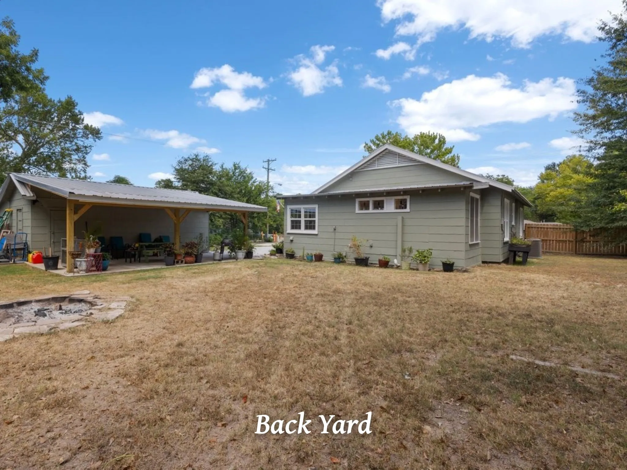 Single Family Residence For Sale in Wood County , 1241 N Beaulah Street, Hawkins, Texas 75765, 2 Bedroom, 2 Bathroom, 1 Garage spaces, 1,248 Sqft, built in 0, mls#21350766, Real Estate Agent in Hawkins, Homes For Sale in Wood county, Homes For Sale in Hawkins, Realtor in Hawkins Texas, Real Estate Brokerage Independent Realty Texas, Luminita Cordes Realtor