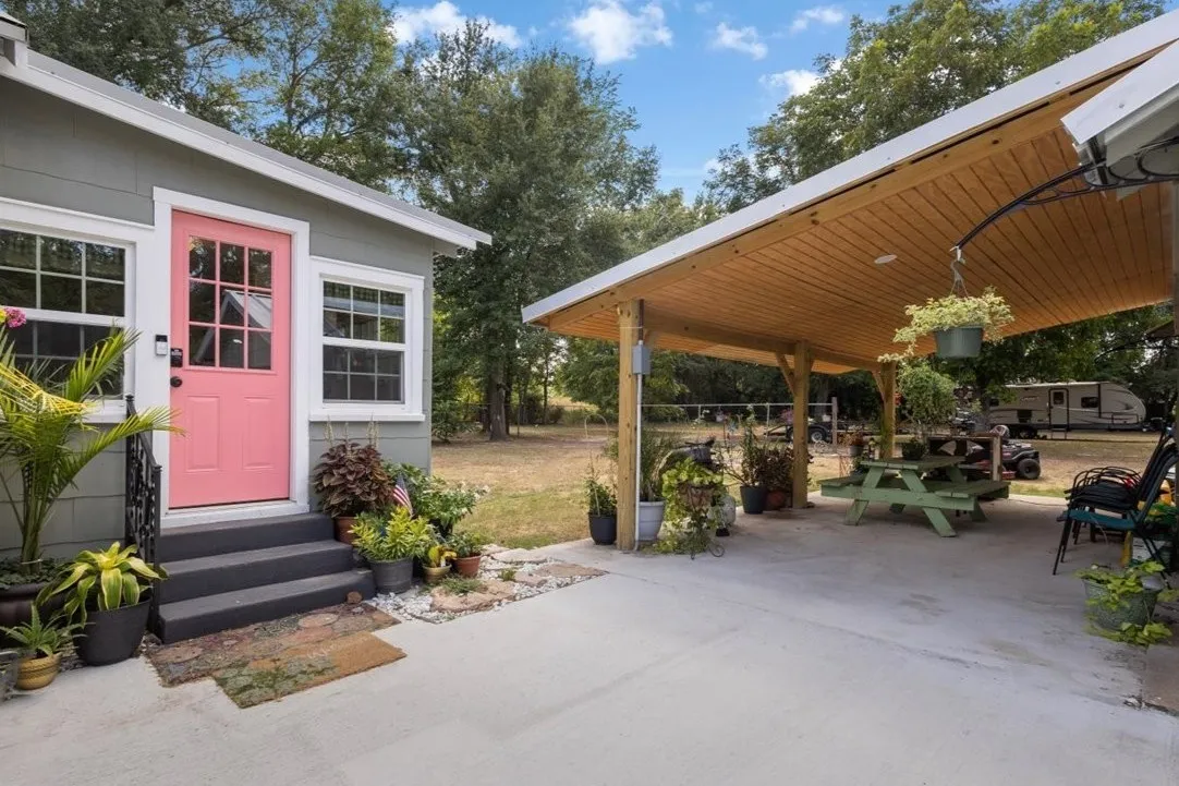 Single Family Residence For Sale in Wood County , 1241 N Beaulah Street, Hawkins, Texas 75765, 2 Bedroom, 2 Bathroom, 1 Garage spaces, 1,248 Sqft, built in 0, mls#21350766, Real Estate Agent in Hawkins, Homes For Sale in Wood county, Homes For Sale in Hawkins, Realtor in Hawkins Texas, Real Estate Brokerage Independent Realty Texas, Luminita Cordes Realtor