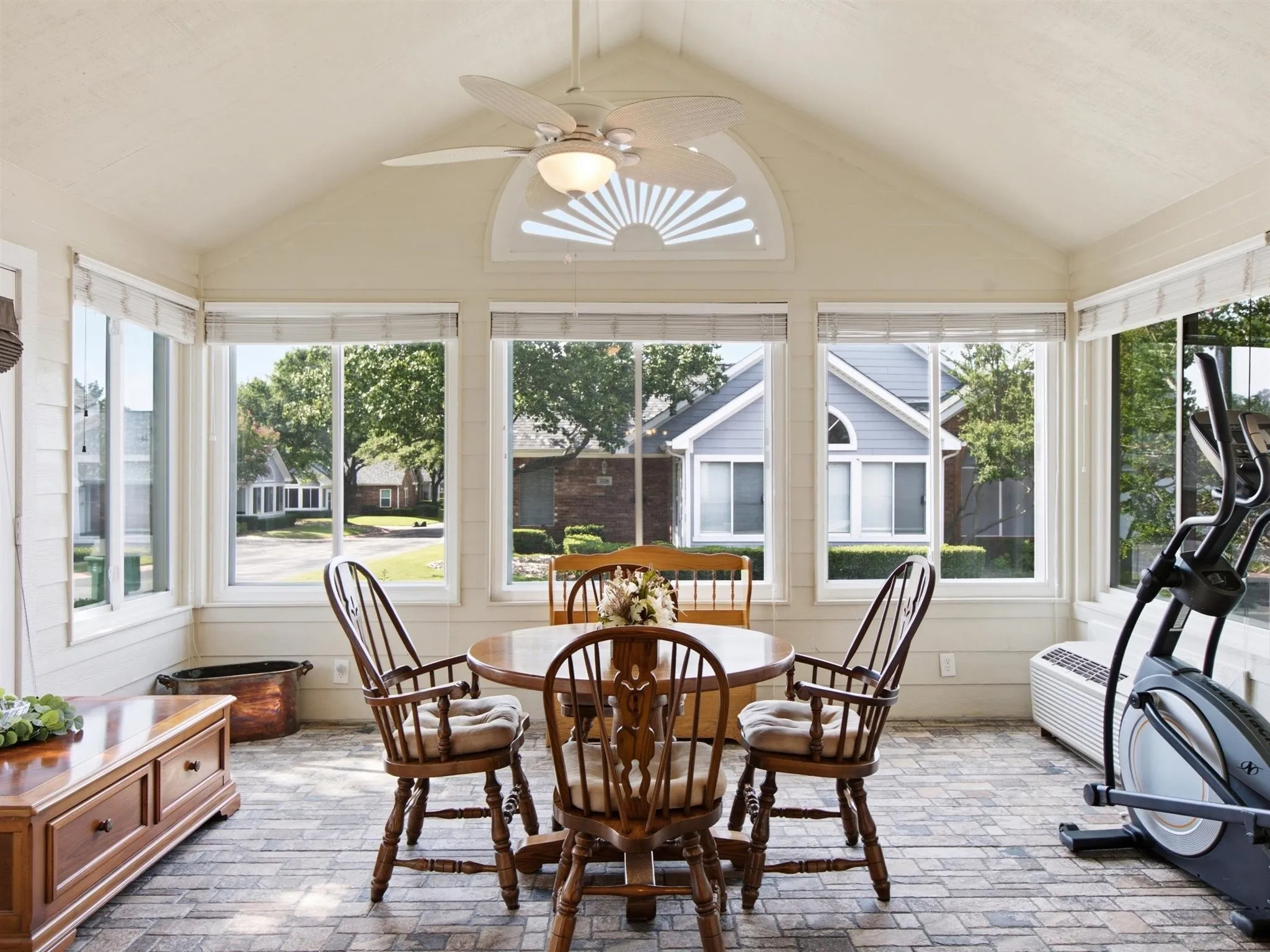 Condominium For Sale in Tarrant County , 2305 Jennifer Lane, Bedford, Texas 76021, 2 Bedroom, 2 Bathroom, 2 Garage spaces, 1,542 Sqft, built in 1999, mls#21350746, Real Estate Agent in Bedford, Homes For Sale in Tarrant county, Homes For Sale in Bedford, Realtor in Bedford Texas, Real Estate Brokerage Independent Realty Texas, Luminita Cordes Realtor