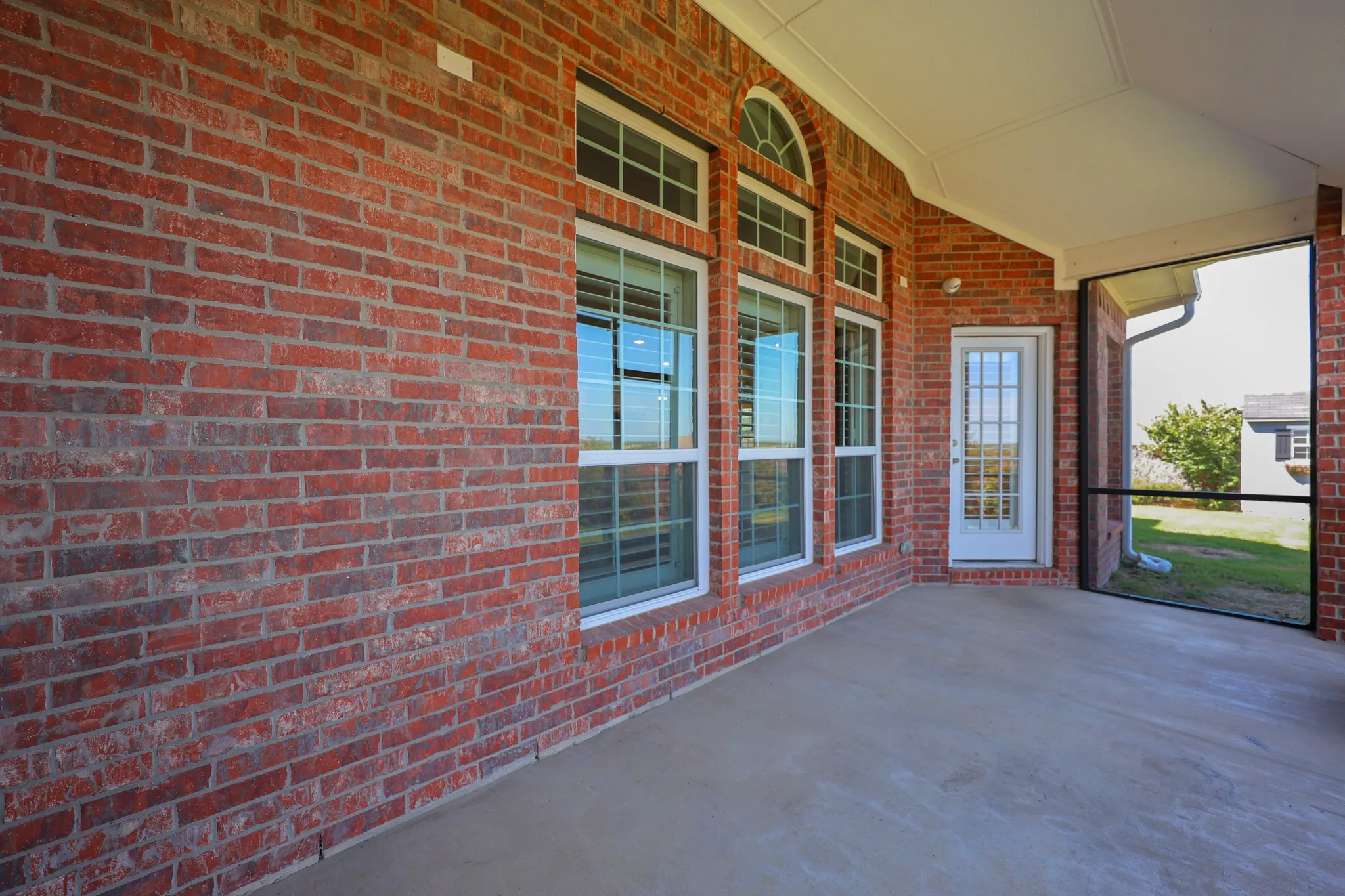 Screened-in-porch
