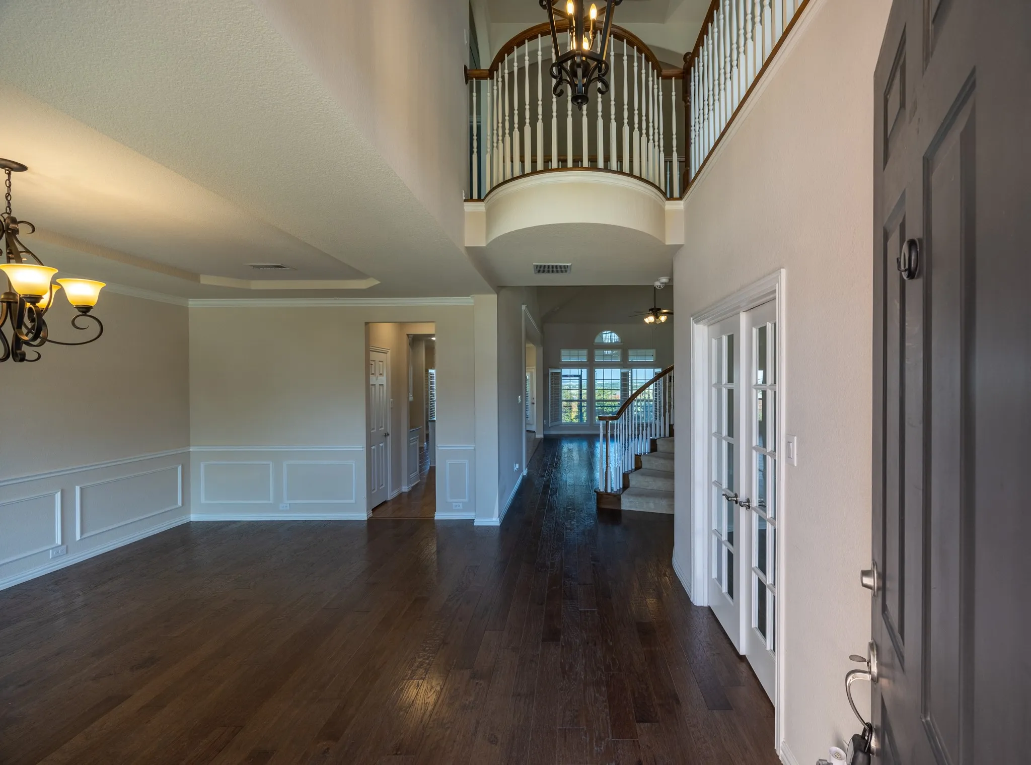 Single Family Residence For Sale in Tarrant County , 8520 Pinewood Drive, Fort Worth, Texas 76123, 4 Bedroom, 4 Bathroom, 2 Garage spaces, 3,637 Sqft, built in 2017, mls#21350779, Real Estate Agent in Fort Worth, Homes For Sale in Tarrant county, Homes For Sale in Fort Worth, Realtor in Fort Worth Texas, Real Estate Brokerage Independent Realty Texas, Luminita Cordes Realtor
