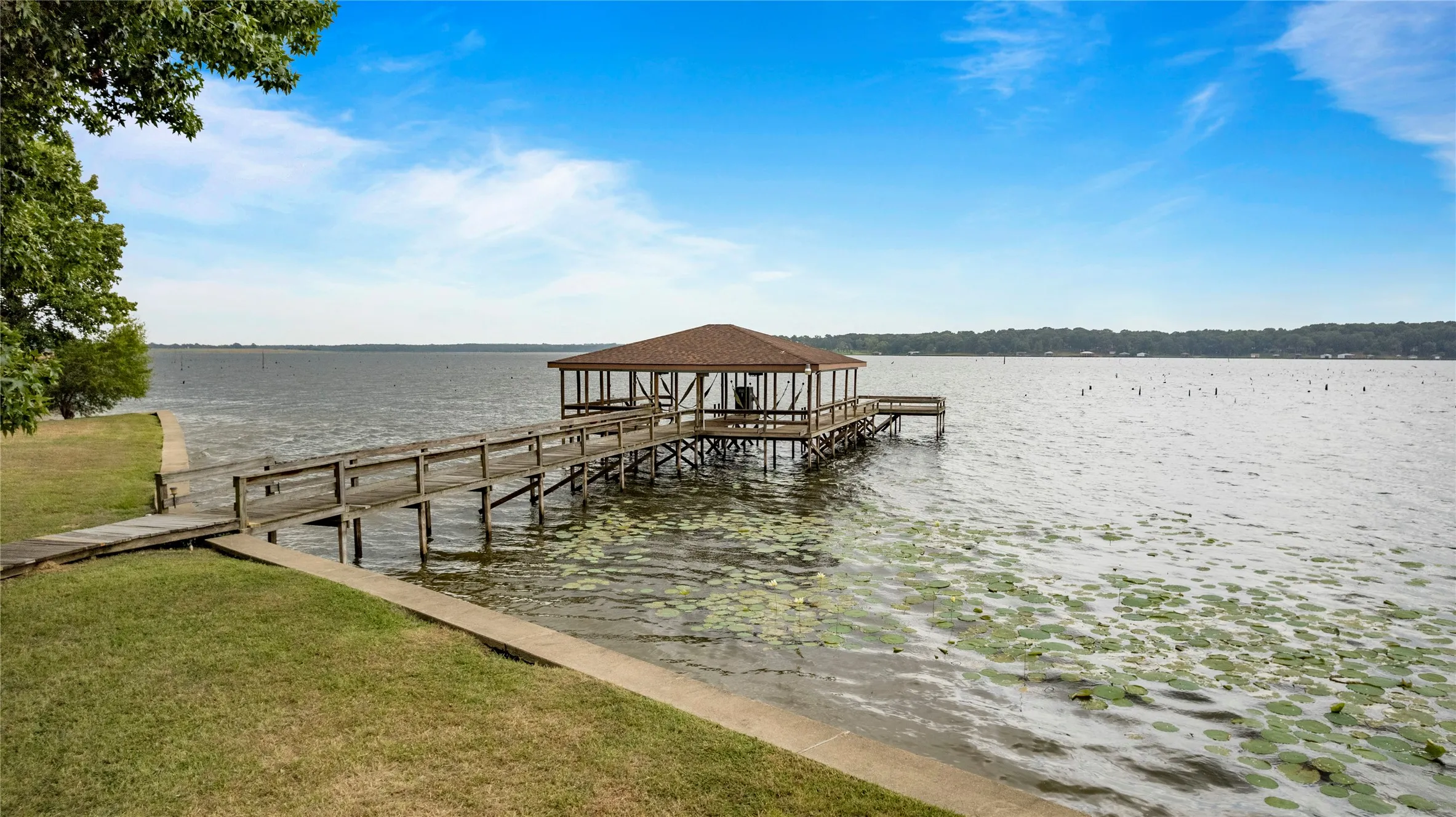 Two-Stall Boathouse