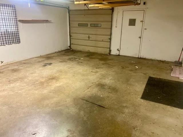 Single Family Residence For Rent in Burnet County , 720 N West Street, Burnet, Texas 78611, 2 Bedroom, 2 Bathroom, 1 Garage spaces, 1,668 Sqft, built in 1969, mls#21350784, Real Estate Agent in Burnet, Homes For Rent in Burnet county, Homes For Rent in Burnet, Realtor in Burnet Texas, Real Estate Brokerage Independent Realty Texas, Luminita Cordes Realtor