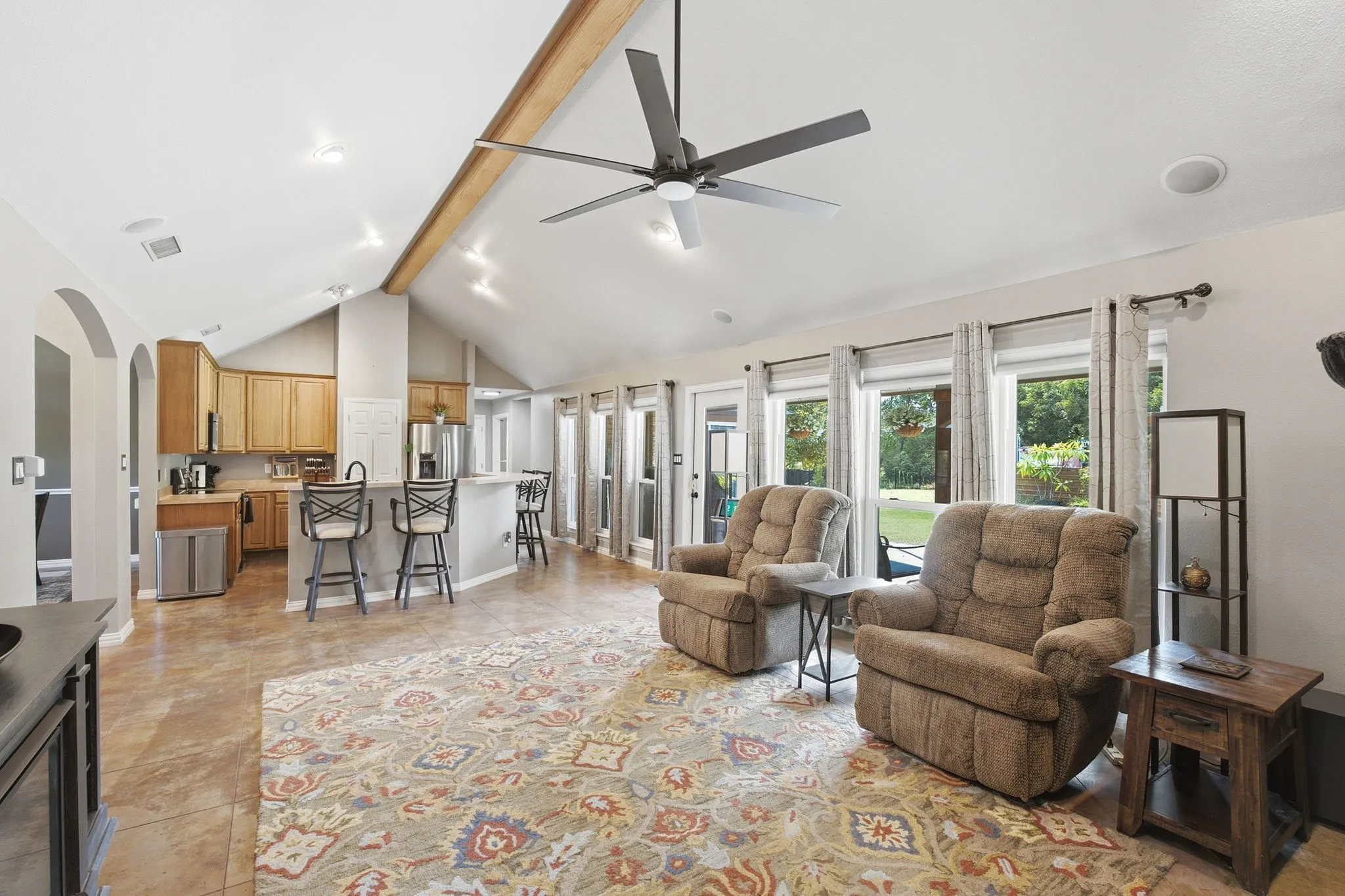 Single Family Residence For Sale in Collin County , 835 Cross Post Lane, Lowry Crossing, Texas 75069, 3 Bedroom, 3 Bathroom, 2 Garage spaces, 2,743 Sqft, built in 2004, mls#21349782, Real Estate Agent in Lowry Crossing, Homes For Sale in Collin county, Homes For Sale in Lowry Crossing, Realtor in Lowry Crossing Texas, Real Estate Brokerage Independent Realty Texas, Luminita Cordes Realtor