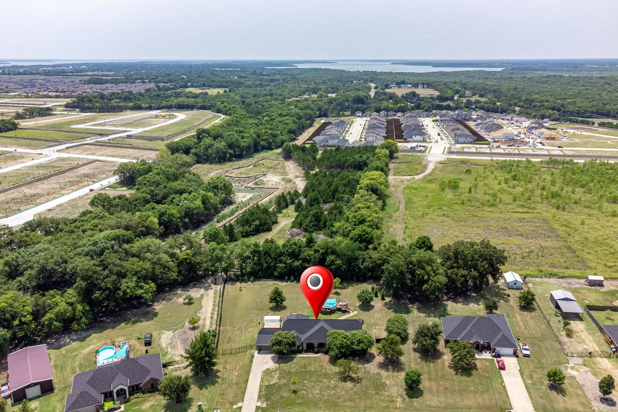 Single Family Residence For Sale in Collin County , 835 Cross Post Lane, Lowry Crossing, Texas 75069, 3 Bedroom, 3 Bathroom, 2 Garage spaces, 2,743 Sqft, built in 2004, mls#21349782, Real Estate Agent in Lowry Crossing, Homes For Sale in Collin county, Homes For Sale in Lowry Crossing, Realtor in Lowry Crossing Texas, Real Estate Brokerage Independent Realty Texas, Luminita Cordes Realtor