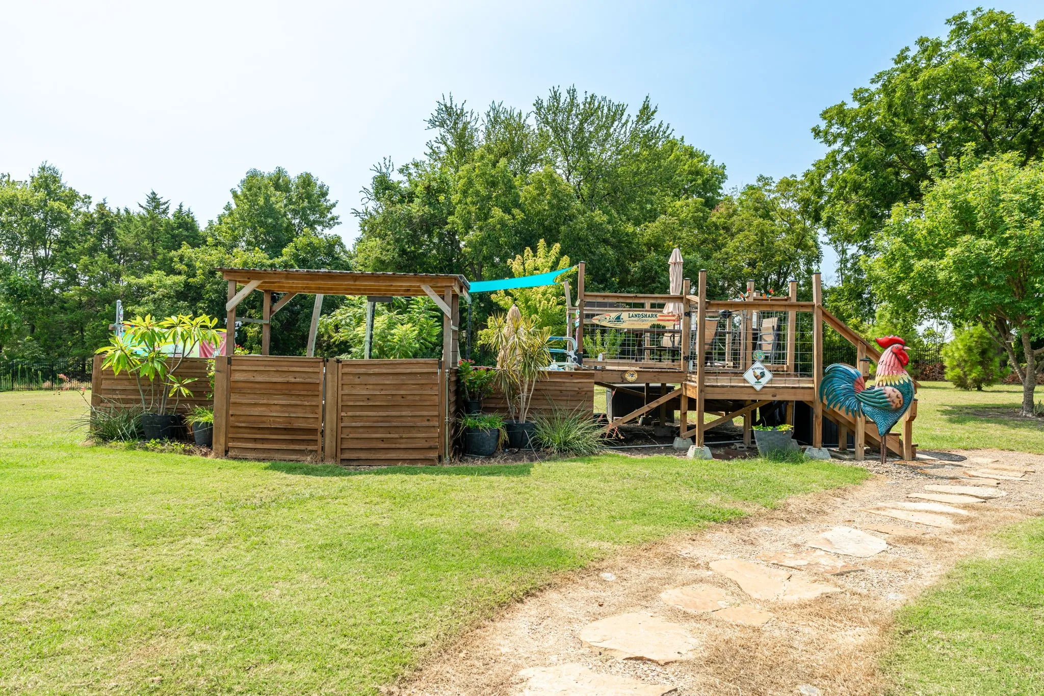 Single Family Residence For Sale in Collin County , 835 Cross Post Lane, Lowry Crossing, Texas 75069, 3 Bedroom, 3 Bathroom, 2 Garage spaces, 2,743 Sqft, built in 2004, mls#21349782, Real Estate Agent in Lowry Crossing, Homes For Sale in Collin county, Homes For Sale in Lowry Crossing, Realtor in Lowry Crossing Texas, Real Estate Brokerage Independent Realty Texas, Luminita Cordes Realtor