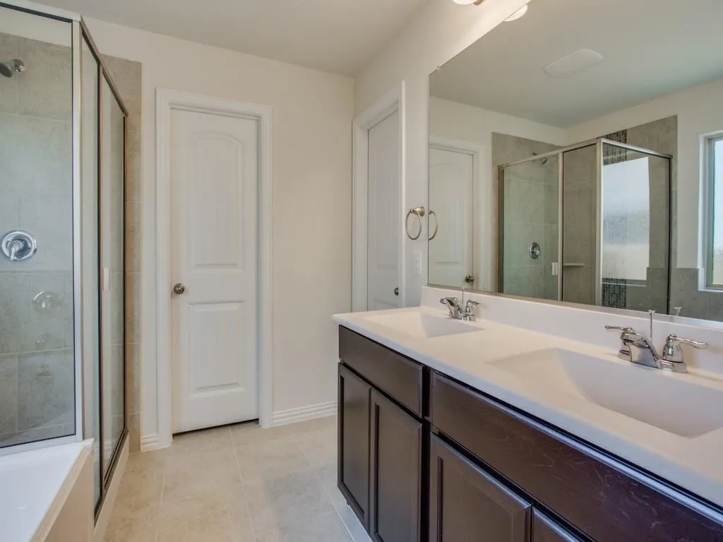 Single Family Residence For Sale in Tarrant County , 8433 High Garden Street, Fort Worth, Texas 76123, 4 Bedroom, 3 Bathroom, 2 Garage spaces, 1,996 Sqft, built in 2018, mls#21350820, Real Estate Agent in Fort Worth, Homes For Sale in Tarrant county, Homes For Sale in Fort Worth, Realtor in Fort Worth Texas, Real Estate Brokerage Independent Realty Texas, Luminita Cordes Realtor