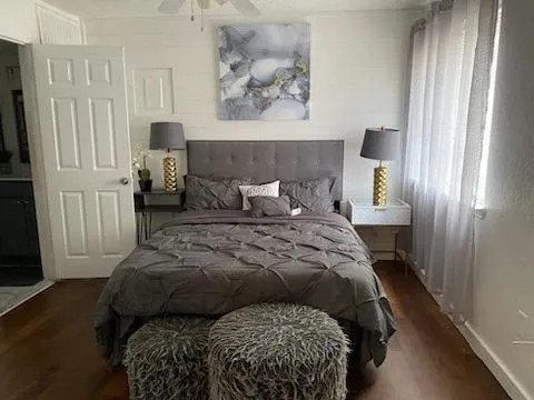 Condominium For Sale in Dallas County , 9827 Walnut Street 112, Dallas, Texas 75243, 1 Bedroom, 1 Bathroom, Garage spaces, 551 Sqft, built in 1983, Price $65,000, mls#21350822, Real Estate Agent in Dallas, Homes For Sale in Dallas county, Homes For Sale in Dallas, Realtor in Dallas Texas, Real Estate Brokerage Independent Realty Texas, Luminita Cordes Realtor