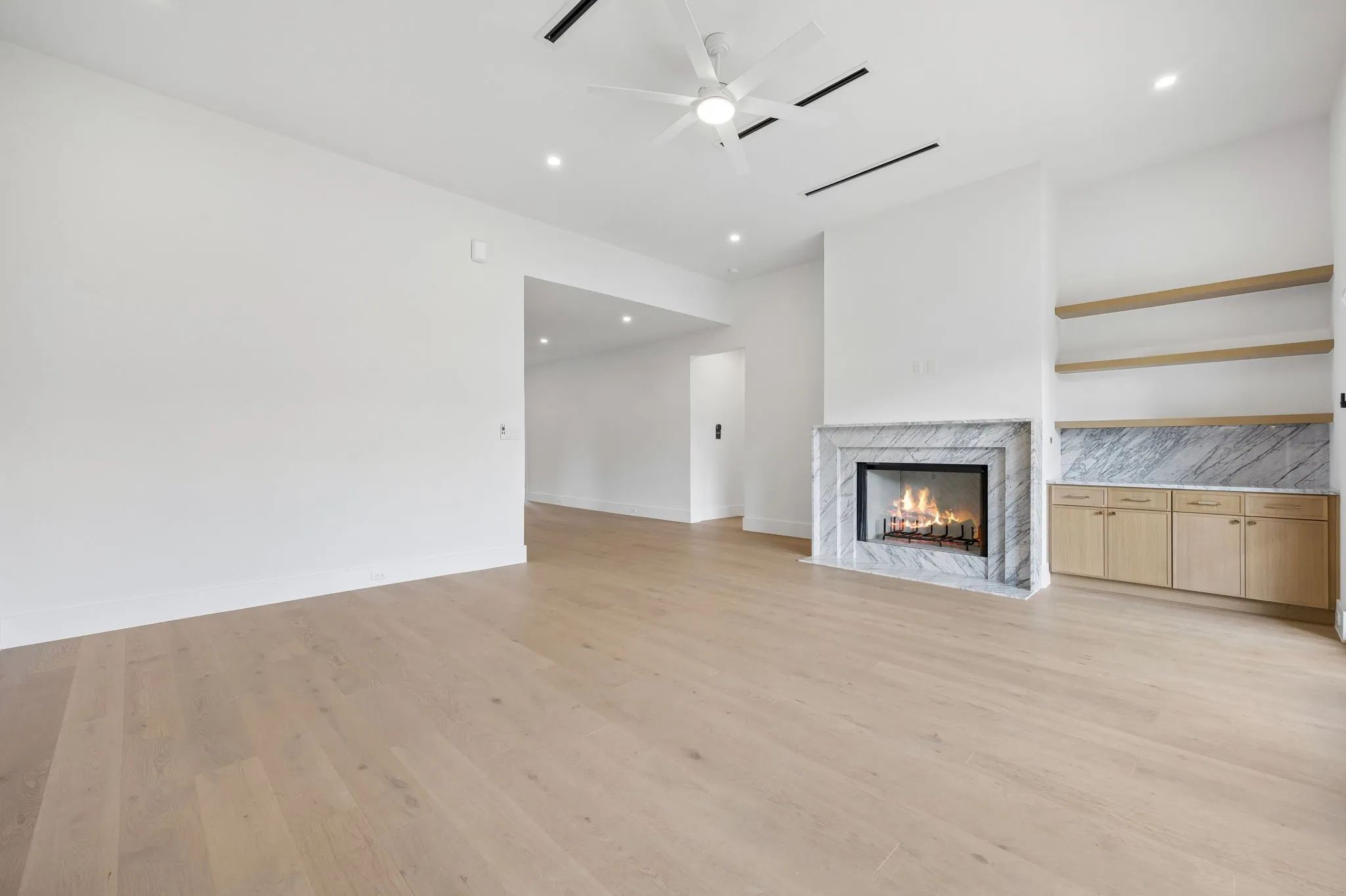 Single Family Residence For Sale in Dallas County , 14421 Southern Pines Court, Farmers Branch, Texas 75234, 5 Bedroom, 5 Bathroom, 2 Garage spaces, 4,581 Sqft, built in 2026, mls#21350370, Real Estate Agent in Farmers Branch, Homes For Sale in Dallas county, Homes For Sale in Farmers Branch, Realtor in Farmers Branch Texas, Real Estate Brokerage Independent Realty Texas, Luminita Cordes Realtor