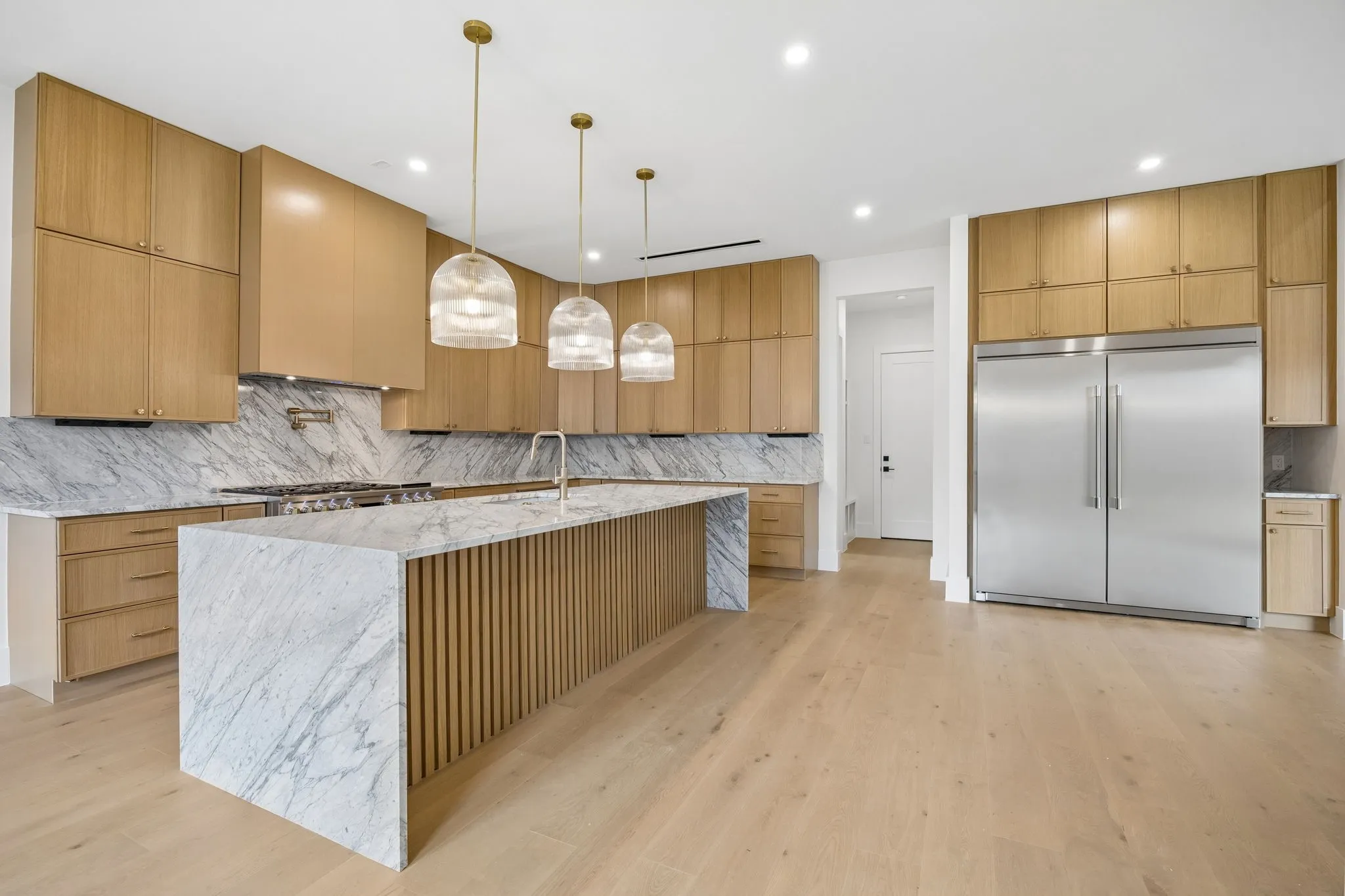 Single Family Residence For Sale in Dallas County , 14421 Southern Pines Court, Farmers Branch, Texas 75234, 5 Bedroom, 5 Bathroom, 2 Garage spaces, 4,581 Sqft, built in 2026, mls#21350370, Real Estate Agent in Farmers Branch, Homes For Sale in Dallas county, Homes For Sale in Farmers Branch, Realtor in Farmers Branch Texas, Real Estate Brokerage Independent Realty Texas, Luminita Cordes Realtor