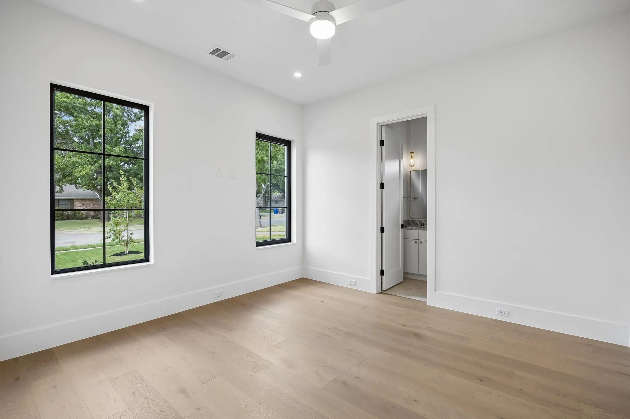 Single Family Residence For Sale in Dallas County , 14421 Southern Pines Court, Farmers Branch, Texas 75234, 5 Bedroom, 5 Bathroom, 2 Garage spaces, 4,581 Sqft, built in 2026, mls#21350370, Real Estate Agent in Farmers Branch, Homes For Sale in Dallas county, Homes For Sale in Farmers Branch, Realtor in Farmers Branch Texas, Real Estate Brokerage Independent Realty Texas, Luminita Cordes Realtor