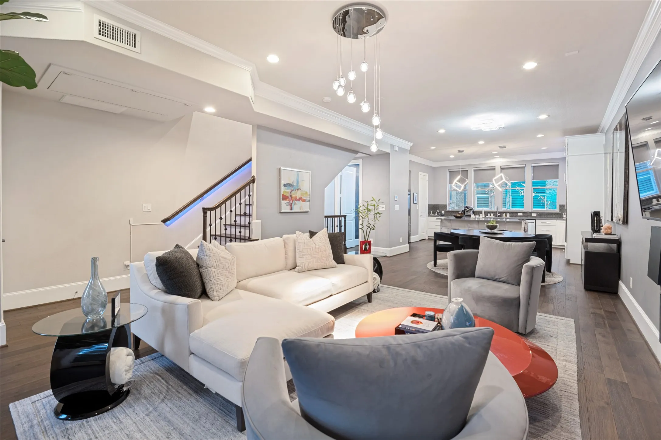 Townhouse For Rent in Dallas County , 2817 Shelby Avenue, Dallas, Texas 75219, 3 Bedroom, 4 Bathroom, 2 Garage spaces, 2,442 Sqft, built in 2017, mls#21348652, Real Estate Agent in Dallas, Homes For Rent in Dallas county, Homes For Rent in Dallas, Realtor in Dallas Texas, Real Estate Brokerage Independent Realty Texas, Luminita Cordes Realtor