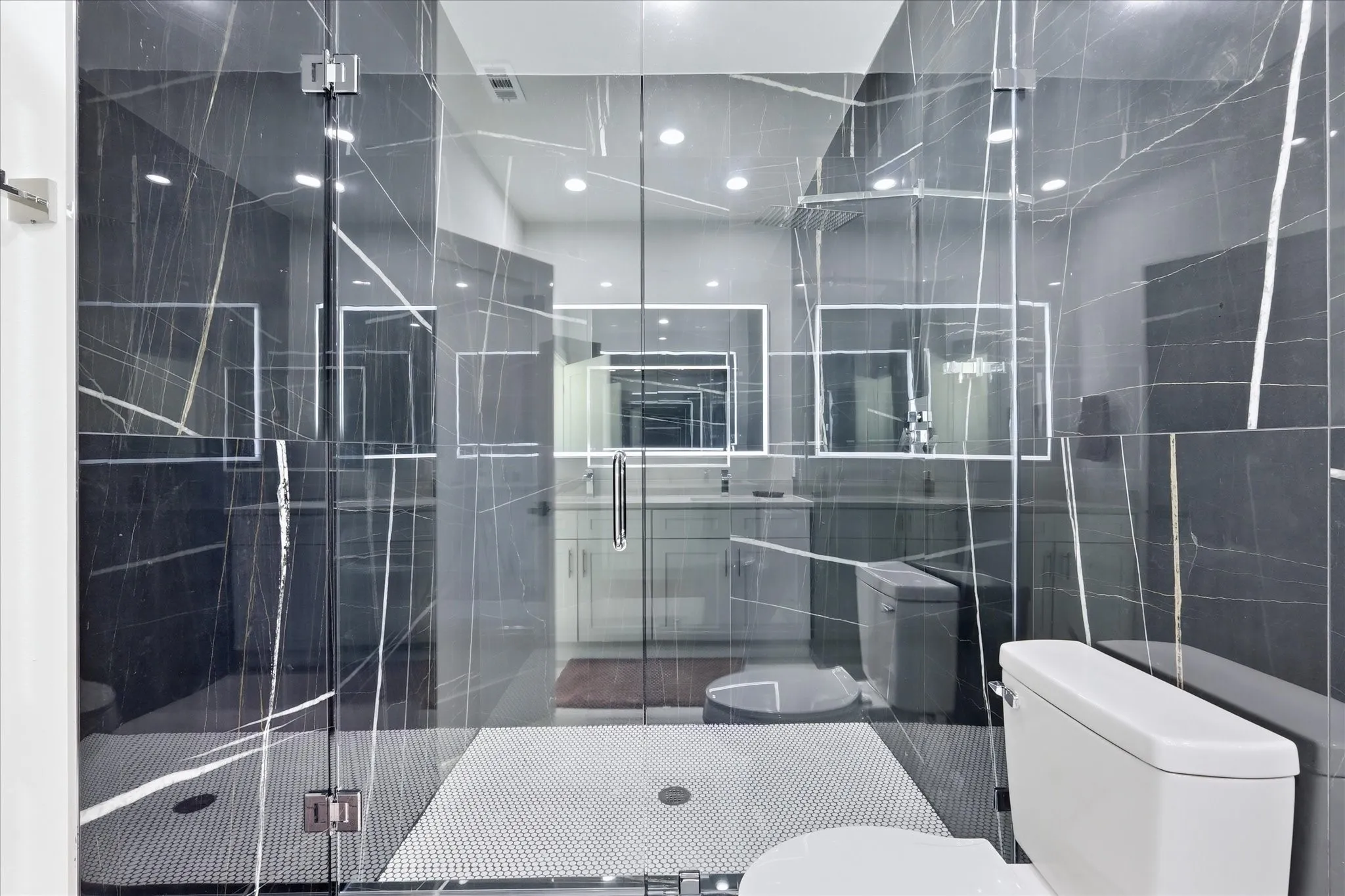 Townhouse For Rent in Dallas County , 7207 Mohawk Drive 303, Dallas, Texas 75235, 2 Bedrooms, 3 Bathrooms, 2 Garage spaces, 1,740 Sqft, built in 2024, Price $3,500, mls#21350845, Real Estate Agent in Dallas, Homes For Rent in Dallas county, Homes For Rent in Dallas, Realtor in Dallas Texas, Real Estate Brokerage Independent Realty Texas, Luminita Cordes Realtor
