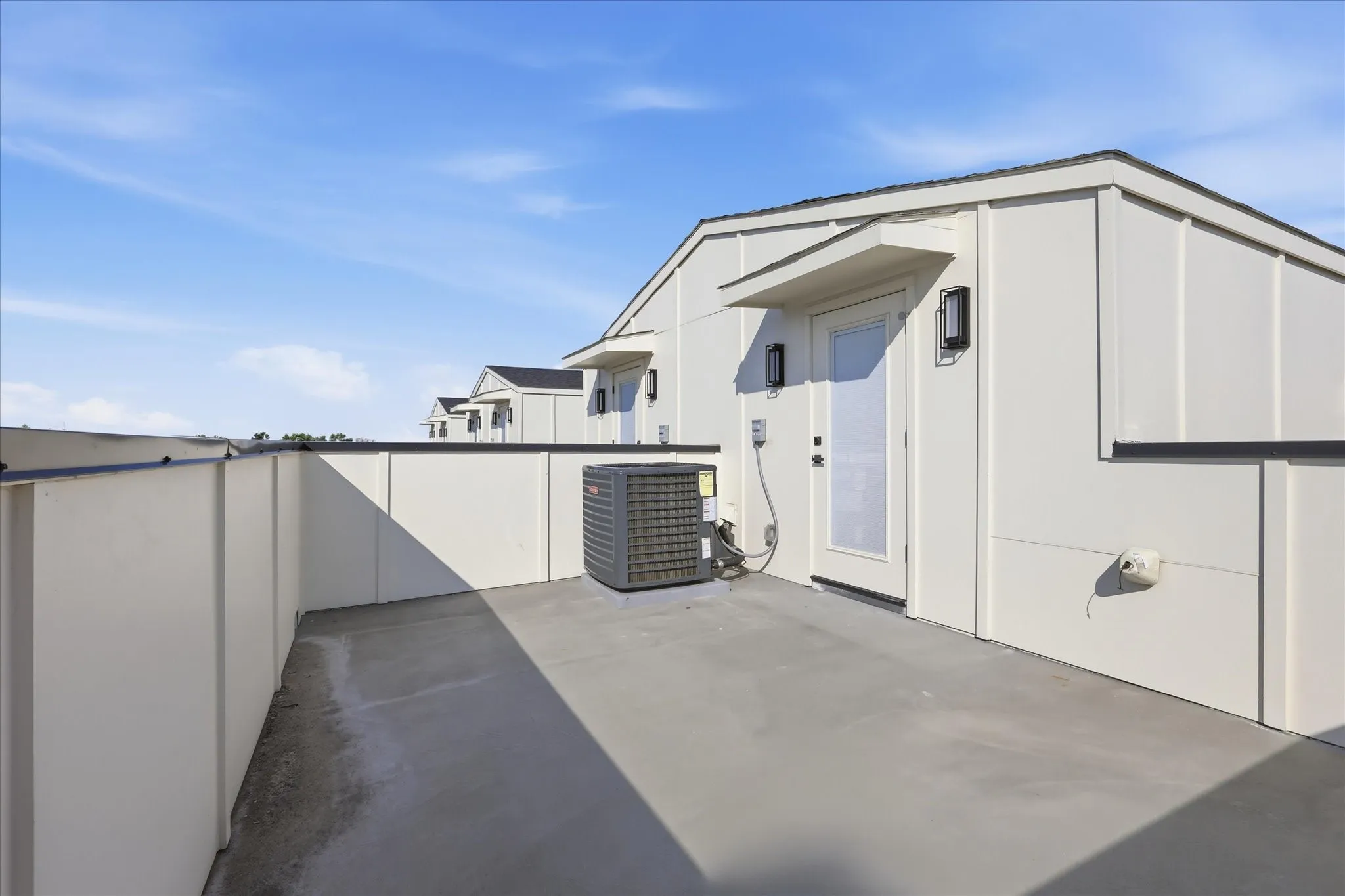 Townhouse For Rent in Dallas County , 7207 Mohawk Drive 303, Dallas, Texas 75235, 2 Bedrooms, 3 Bathrooms, 2 Garage spaces, 1,740 Sqft, built in 2024, Price $3,500, mls#21350845, Real Estate Agent in Dallas, Homes For Rent in Dallas county, Homes For Rent in Dallas, Realtor in Dallas Texas, Real Estate Brokerage Independent Realty Texas, Luminita Cordes Realtor