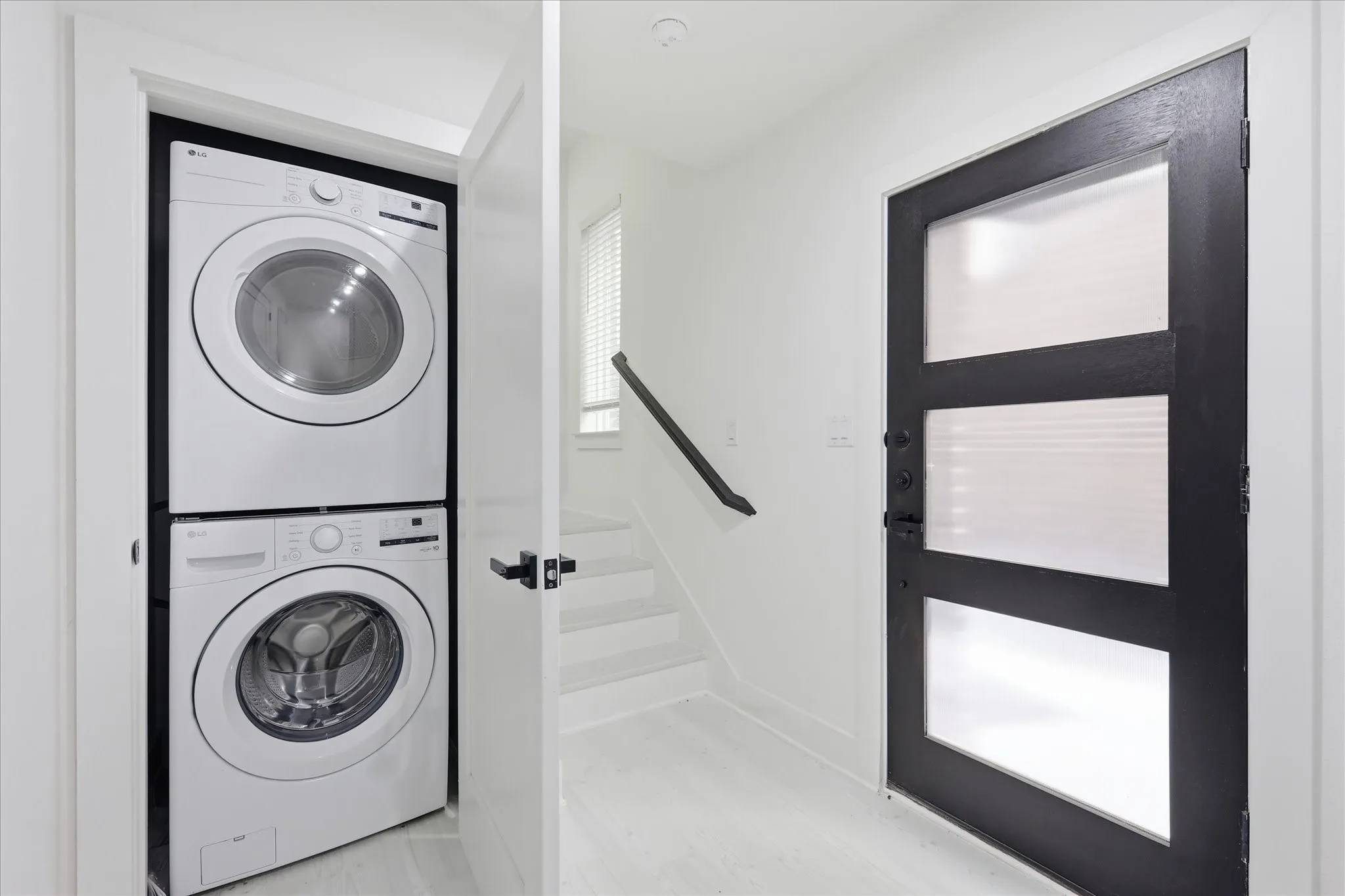 Townhouse For Rent in Dallas County , 7207 Mohawk Drive 303, Dallas, Texas 75235, 2 Bedrooms, 3 Bathrooms, 2 Garage spaces, 1,740 Sqft, built in 2024, Price $3,500, mls#21350845, Real Estate Agent in Dallas, Homes For Rent in Dallas county, Homes For Rent in Dallas, Realtor in Dallas Texas, Real Estate Brokerage Independent Realty Texas, Luminita Cordes Realtor