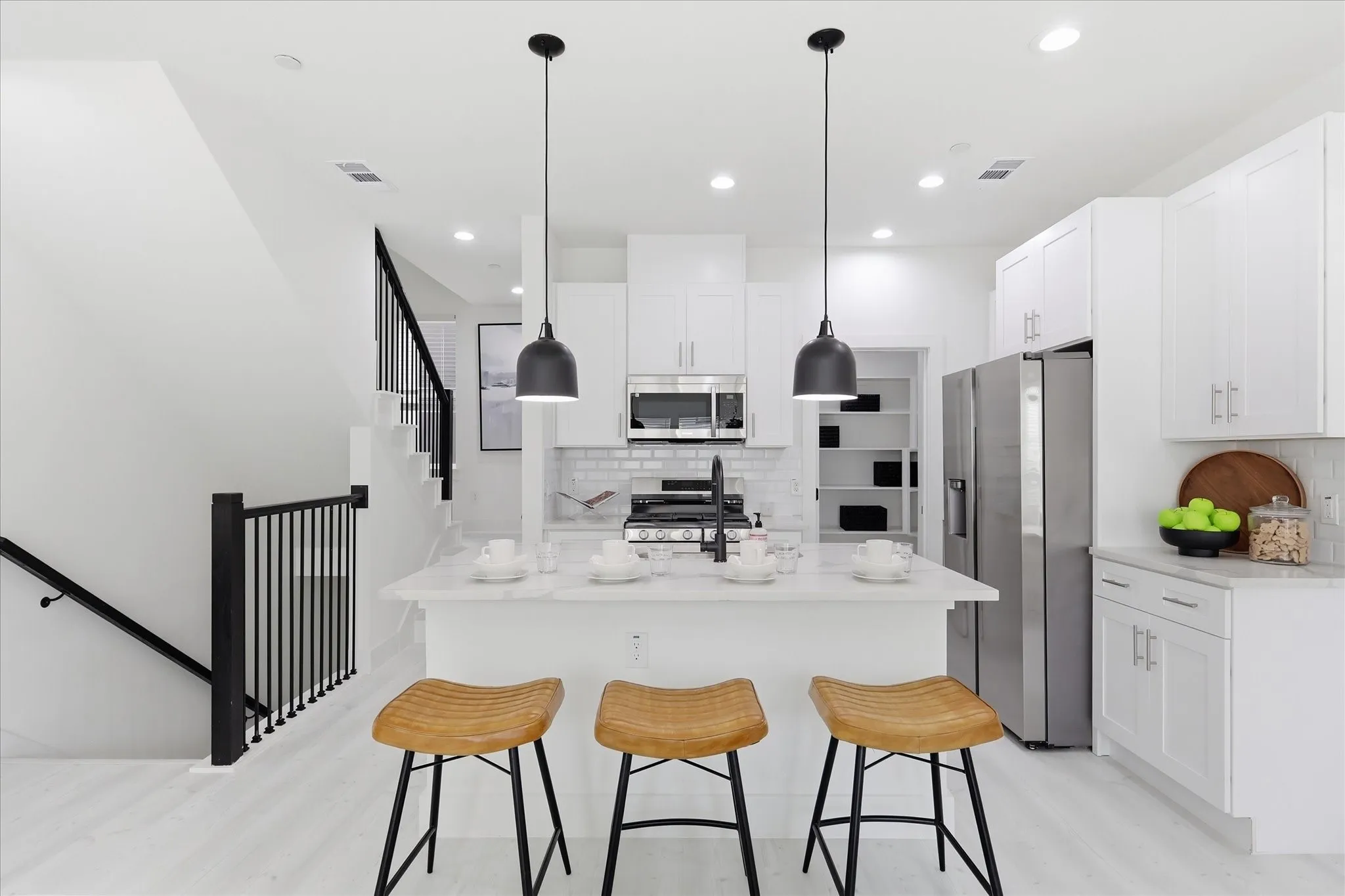 Townhouse For Rent in Dallas County , 7207 Mohawk Drive 303, Dallas, Texas 75235, 2 Bedrooms, 3 Bathrooms, 2 Garage spaces, 1,740 Sqft, built in 2024, Price $3,500, mls#21350845, Real Estate Agent in Dallas, Homes For Rent in Dallas county, Homes For Rent in Dallas, Realtor in Dallas Texas, Real Estate Brokerage Independent Realty Texas, Luminita Cordes Realtor