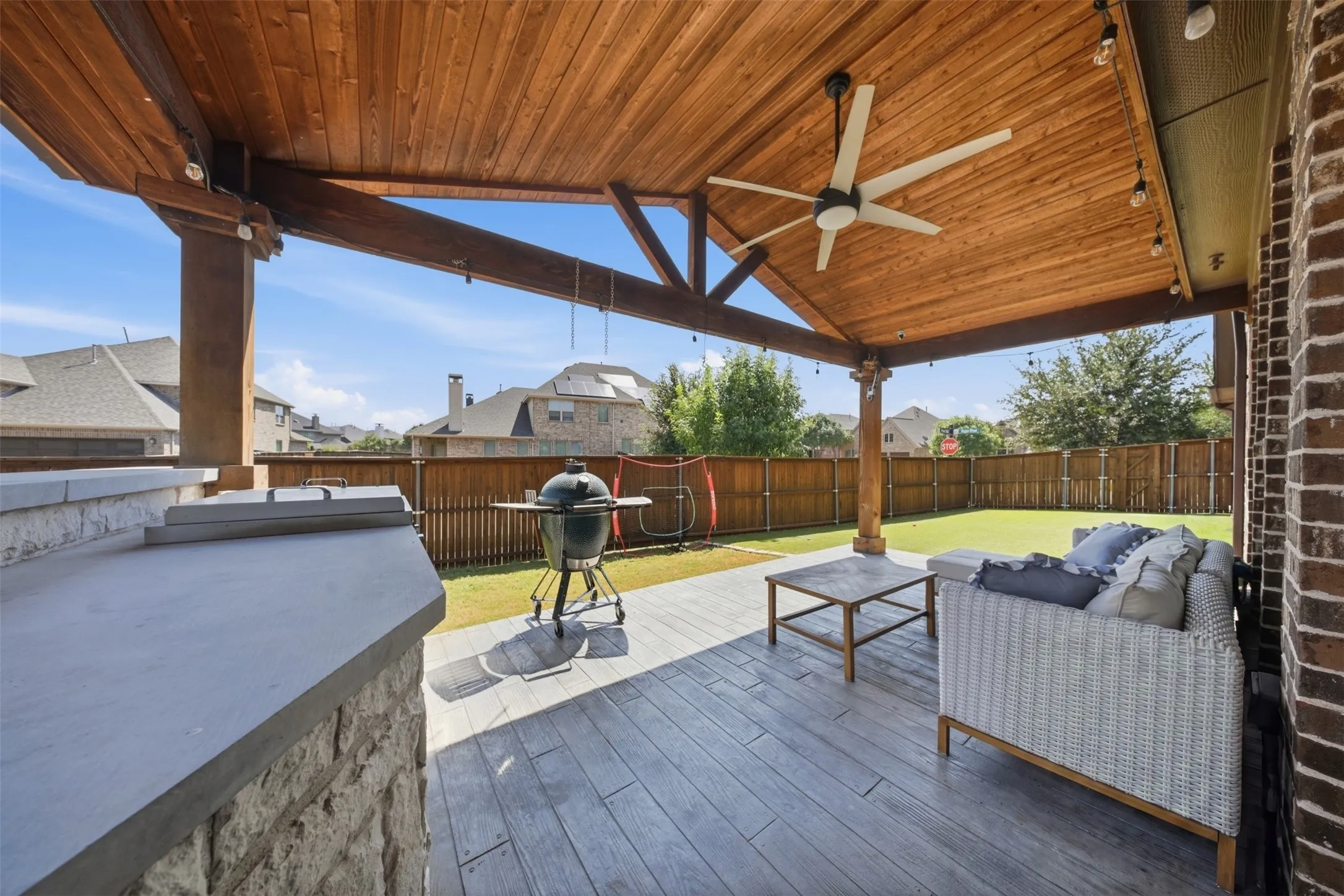 Single Family Residence For Sale in Collin County , 3703 Wagon Wheel Way, Celina, Texas 75009, 4 Bedroom, 4 Bathroom, 2 Garage spaces, 3,415 Sqft, built in 2014, mls#21349656, Real Estate Agent in Celina, Homes For Sale in Collin county, Homes For Sale in Celina, Realtor in Celina Texas, Real Estate Brokerage Independent Realty Texas, Luminita Cordes Realtor