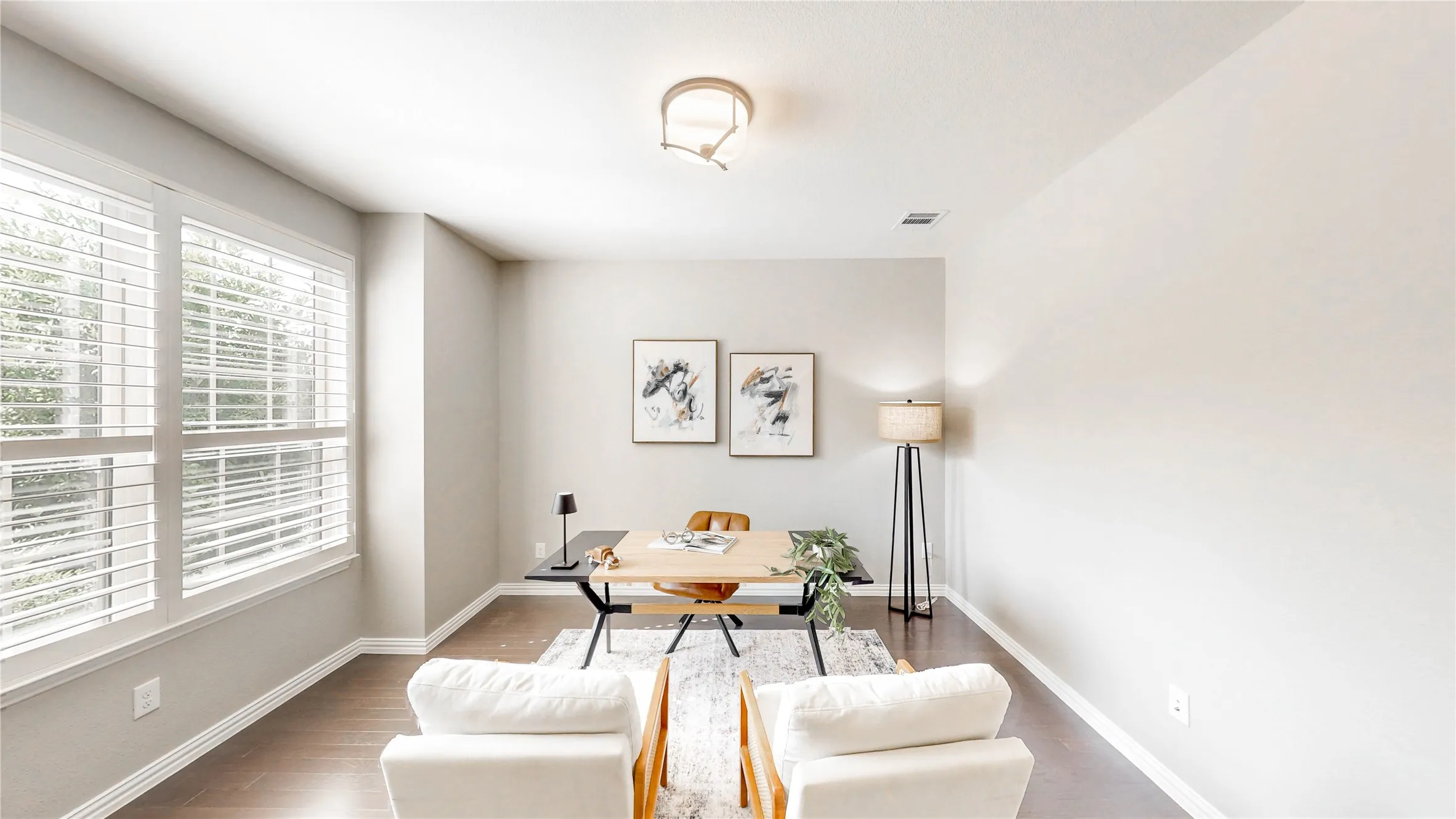 Single Family Residence For Sale in Denton County , 3700 Water Mill Way, Northlake, Texas 76226, 4 Bedroom, 4 Bathroom, 2 Garage spaces, 2,685 Sqft, built in 2020, mls#21350862, Real Estate Agent in Northlake, Homes For Sale in Denton county, Homes For Sale in Northlake, Realtor in Northlake Texas, Real Estate Brokerage Independent Realty Texas, Luminita Cordes Realtor