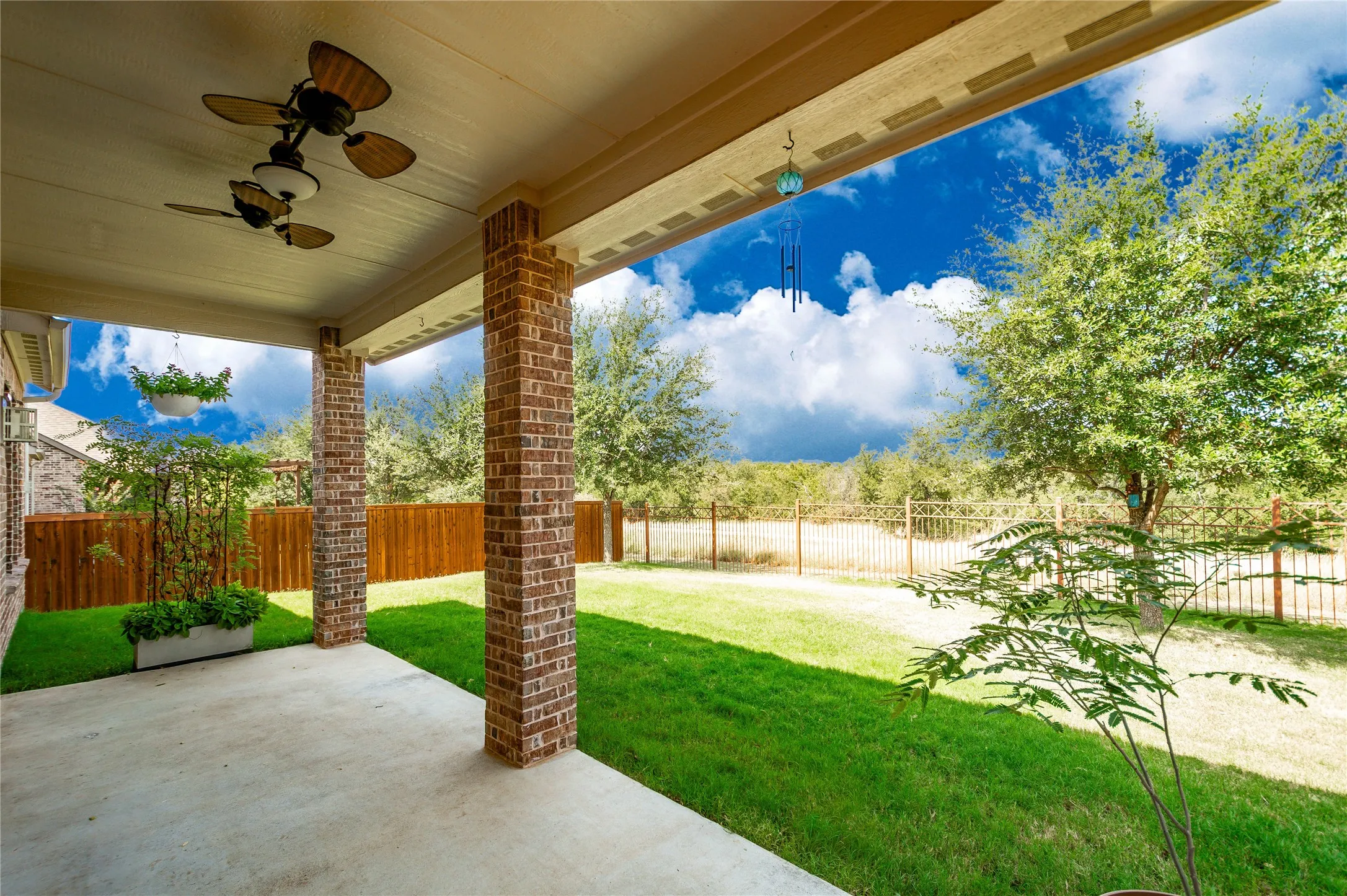Single Family Residence For Sale in Denton County , 3700 Water Mill Way, Northlake, Texas 76226, 4 Bedroom, 4 Bathroom, 2 Garage spaces, 2,685 Sqft, built in 2020, mls#21350862, Real Estate Agent in Northlake, Homes For Sale in Denton county, Homes For Sale in Northlake, Realtor in Northlake Texas, Real Estate Brokerage Independent Realty Texas, Luminita Cordes Realtor