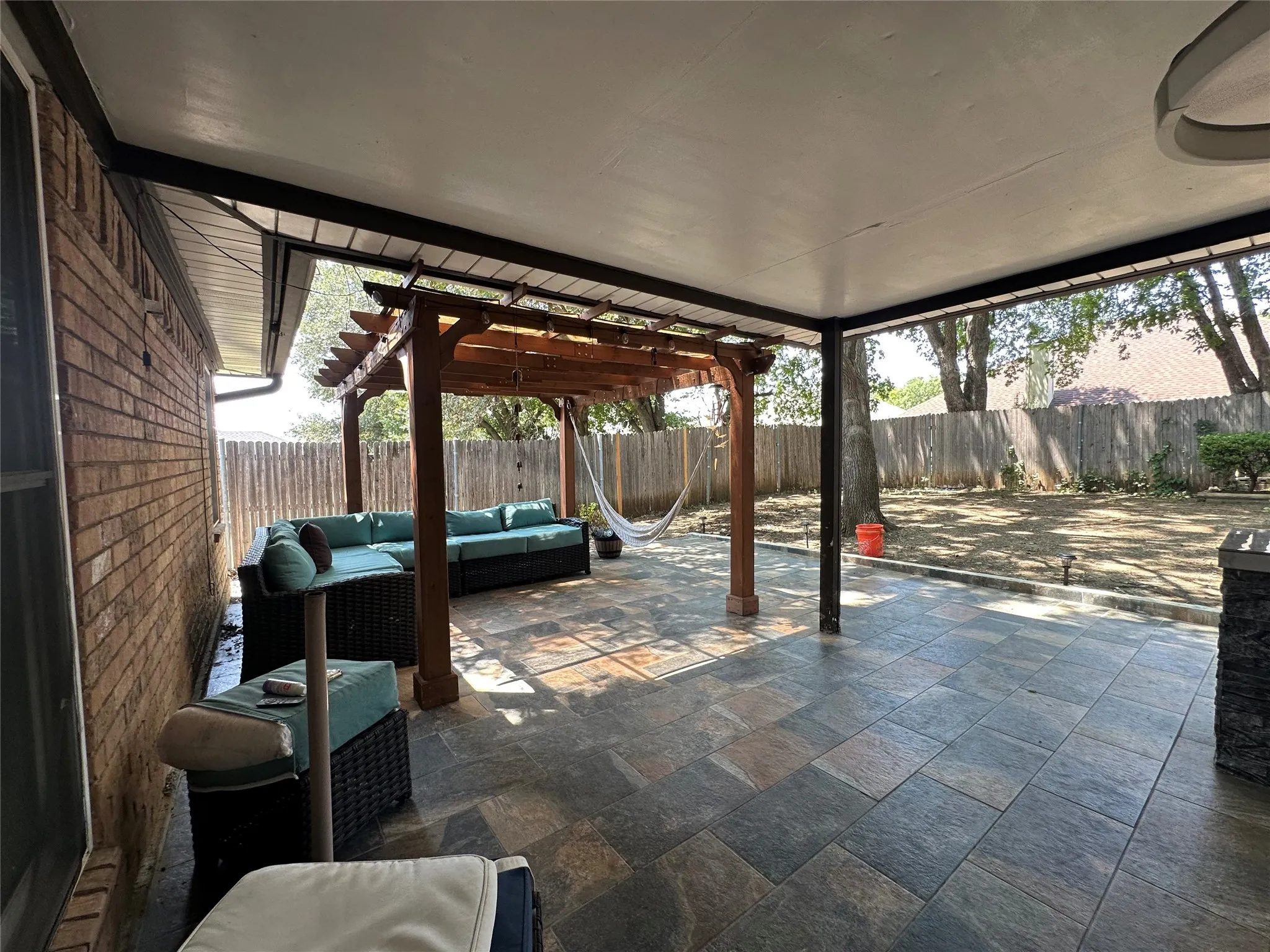 Single Family Residence For Rent in Tarrant County , 6217 Firebird Drive, Watauga, Texas 76148, 3 Bedroom, 2 Bathroom, 2 Garage spaces, 1,507 Sqft, built in 1988, mls#21348941, Real Estate Agent in Watauga, Homes For Rent in Tarrant county, Homes For Rent in Watauga, Realtor in Watauga Texas, Real Estate Brokerage Independent Realty Texas, Luminita Cordes Realtor