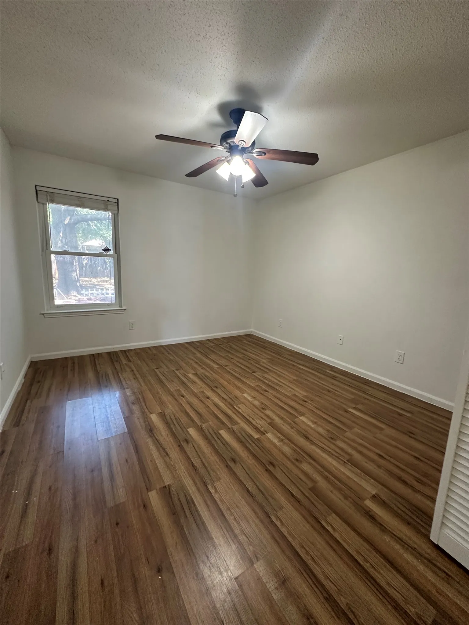 Single Family Residence For Rent in Tarrant County , 6217 Firebird Drive, Watauga, Texas 76148, 3 Bedroom, 2 Bathroom, 2 Garage spaces, 1,507 Sqft, built in 1988, mls#21348941, Real Estate Agent in Watauga, Homes For Rent in Tarrant county, Homes For Rent in Watauga, Realtor in Watauga Texas, Real Estate Brokerage Independent Realty Texas, Luminita Cordes Realtor