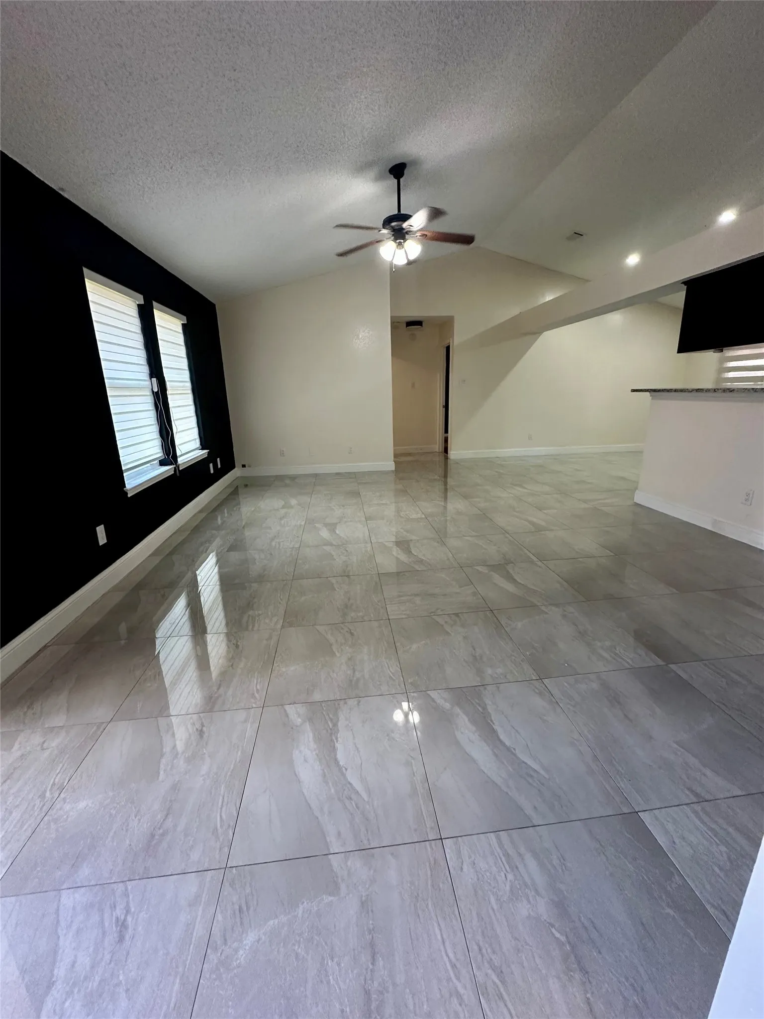 Single Family Residence For Rent in Tarrant County , 6217 Firebird Drive, Watauga, Texas 76148, 3 Bedroom, 2 Bathroom, 2 Garage spaces, 1,507 Sqft, built in 1988, mls#21348941, Real Estate Agent in Watauga, Homes For Rent in Tarrant county, Homes For Rent in Watauga, Realtor in Watauga Texas, Real Estate Brokerage Independent Realty Texas, Luminita Cordes Realtor
