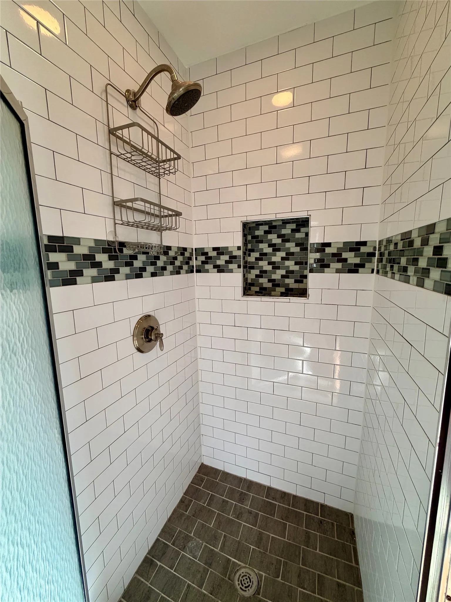Primary shower