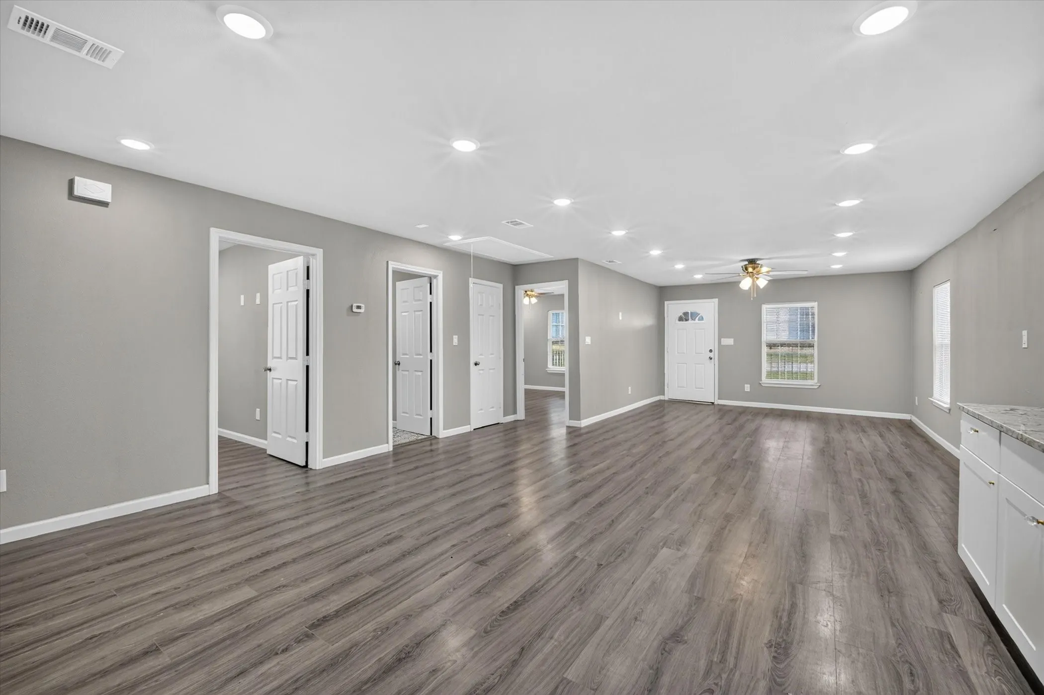 Single Family Residence For Sale in Fannin County , 601 Tx-56, Windom, Texas 75492, 3 Bedroom, 2 Bathroom, Garage spaces, 1,688 Sqft, built in 2023, mls#21344088, Real Estate Agent in Windom, Homes For Sale in Fannin county, Homes For Sale in Windom, Realtor in Windom Texas, Real Estate Brokerage Independent Realty Texas, Luminita Cordes Realtor