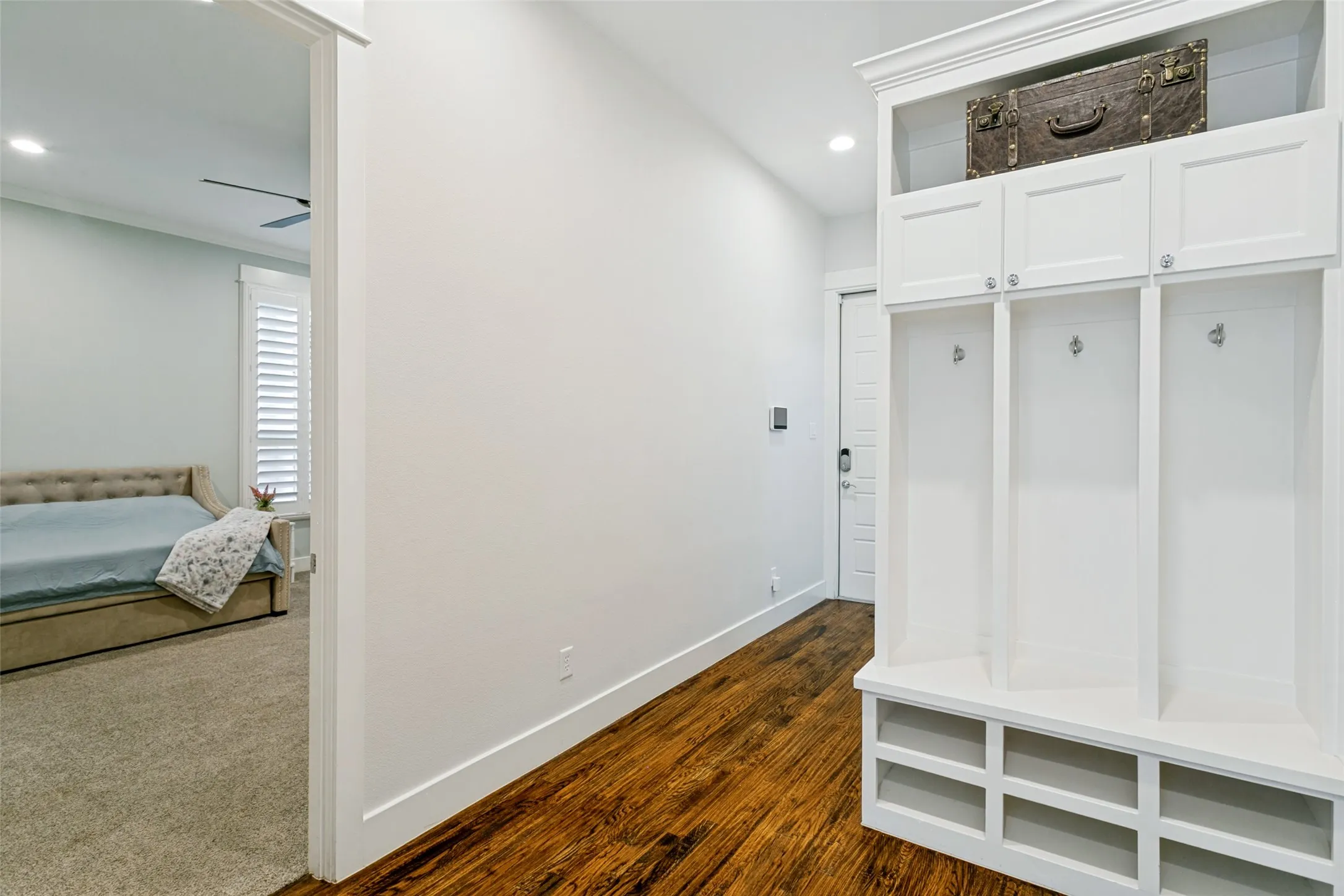 Single Family Residence For Sale in Parker County , 203 Links Court, Aledo, Texas 76008, 5 Bedroom, 6 Bathroom, 3 Garage spaces, 4,585 Sqft, built in 2013, mls#21348912, Real Estate Agent in Aledo, Homes For Sale in Parker county, Homes For Sale in Aledo, Realtor in Aledo Texas, Real Estate Brokerage Independent Realty Texas, Luminita Cordes Realtor