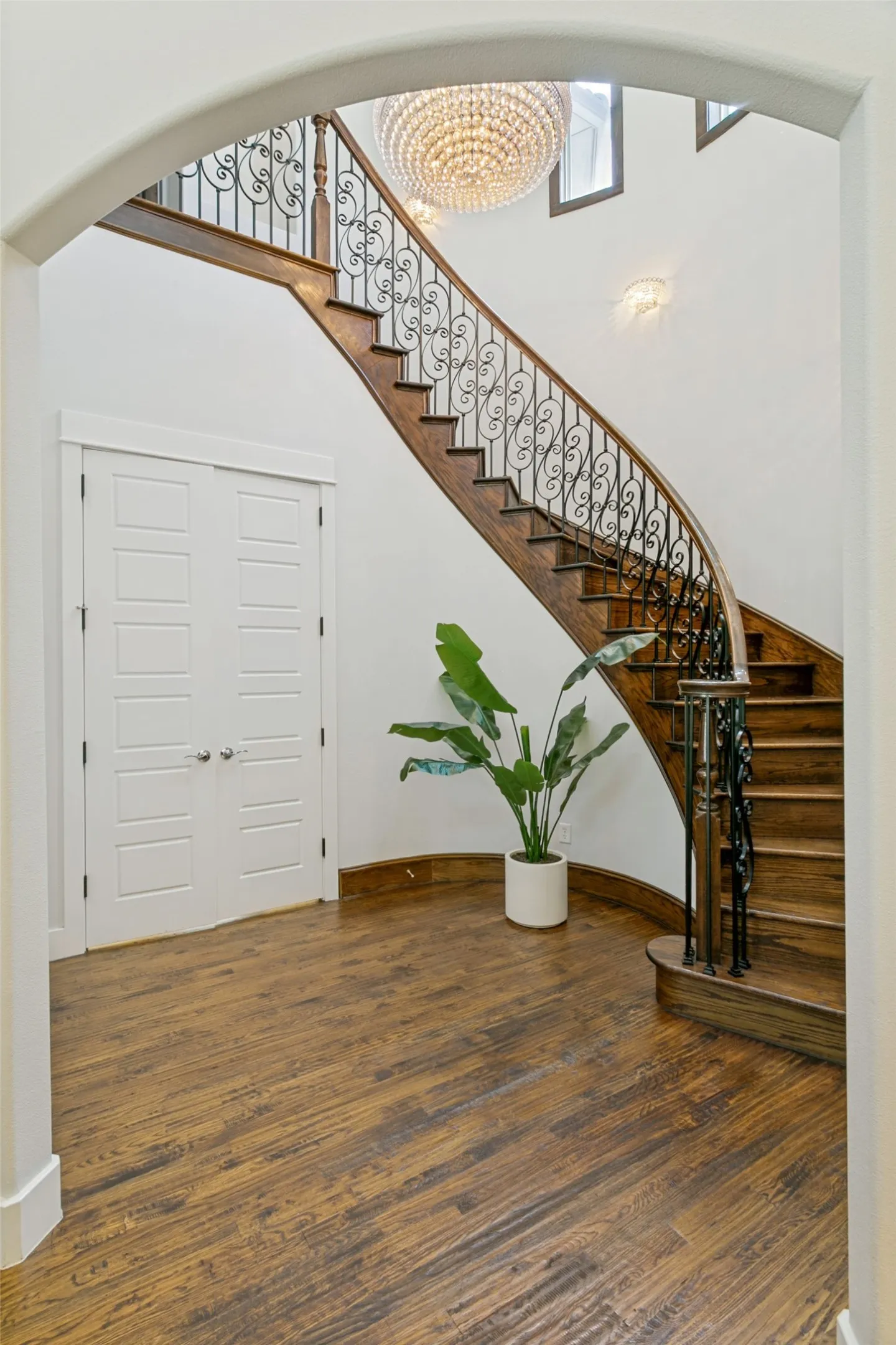 Single Family Residence For Sale in Parker County , 203 Links Court, Aledo, Texas 76008, 5 Bedroom, 6 Bathroom, 3 Garage spaces, 4,585 Sqft, built in 2013, mls#21348912, Real Estate Agent in Aledo, Homes For Sale in Parker county, Homes For Sale in Aledo, Realtor in Aledo Texas, Real Estate Brokerage Independent Realty Texas, Luminita Cordes Realtor