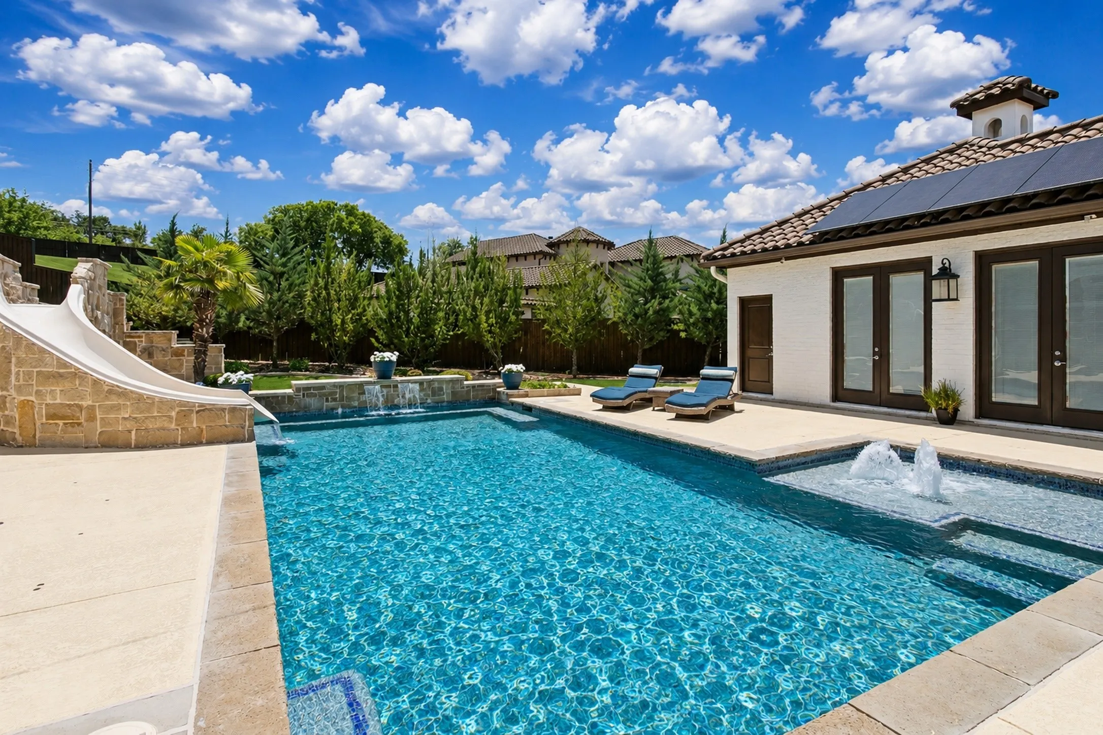 Single Family Residence For Sale in Parker County , 203 Links Court, Aledo, Texas 76008, 5 Bedroom, 6 Bathroom, 3 Garage spaces, 4,585 Sqft, built in 2013, mls#21348912, Real Estate Agent in Aledo, Homes For Sale in Parker county, Homes For Sale in Aledo, Realtor in Aledo Texas, Real Estate Brokerage Independent Realty Texas, Luminita Cordes Realtor